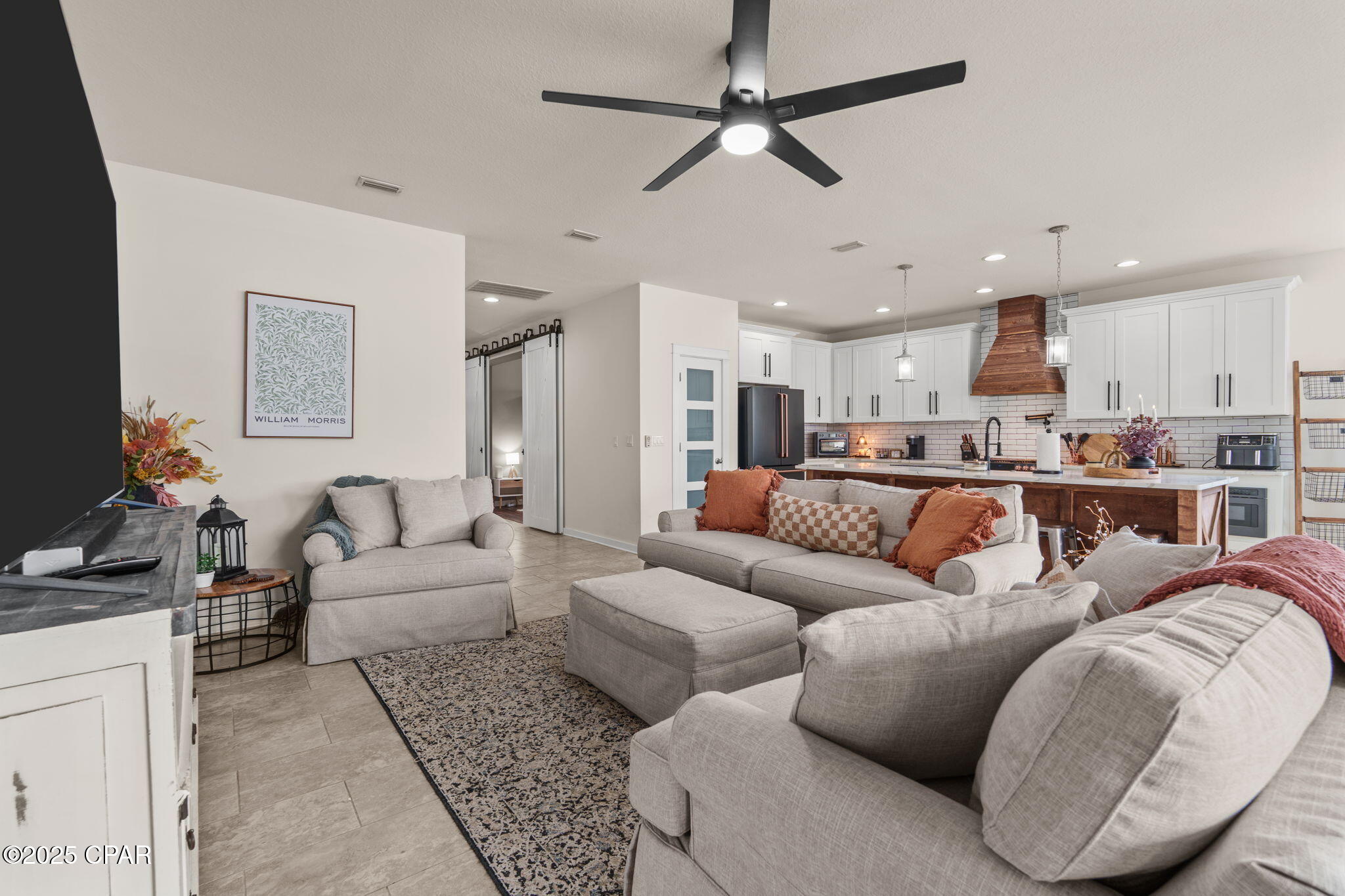 Image 13 For 105 Johnson Bayou Drive