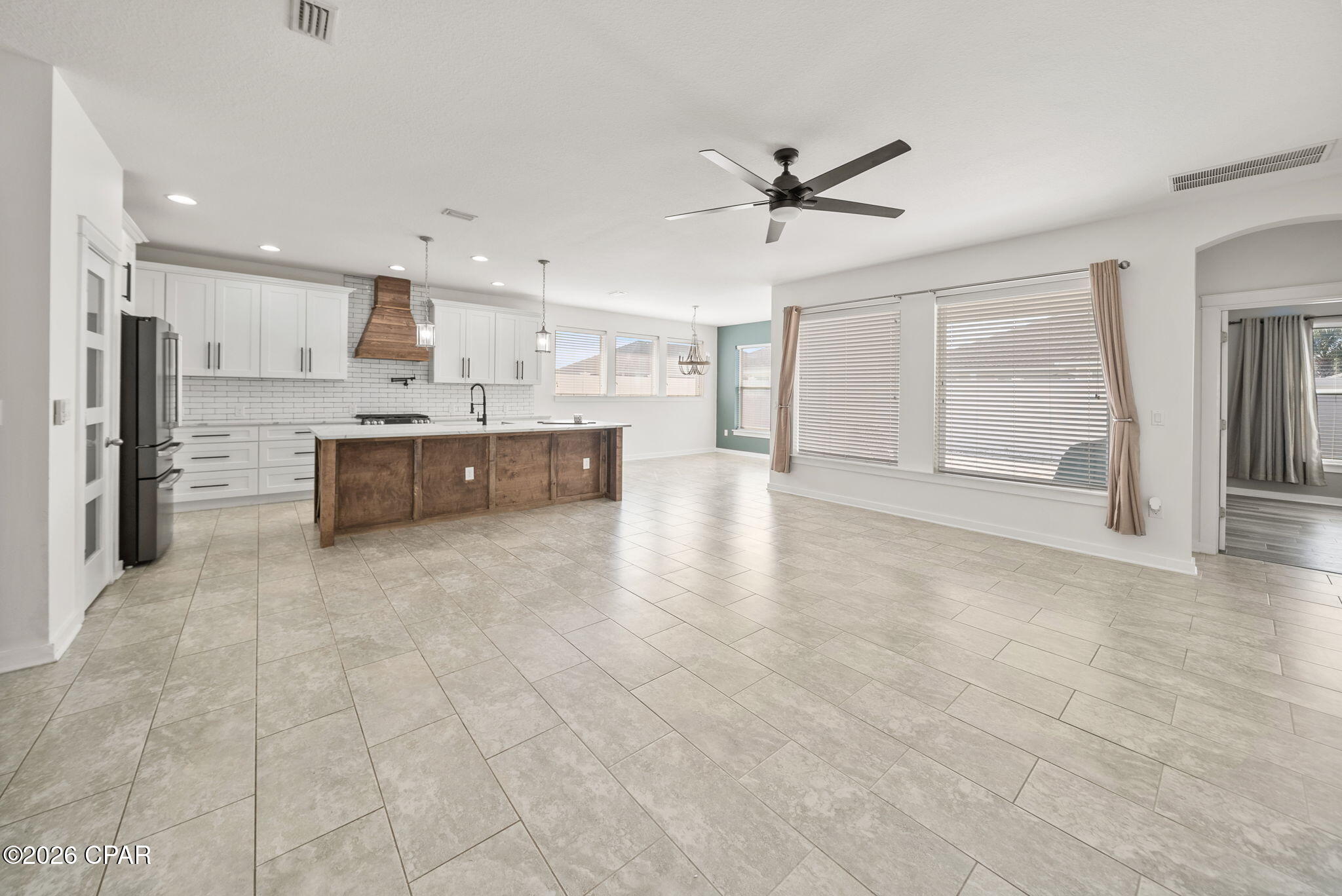 Image 13 For 105 Johnson Bayou Drive