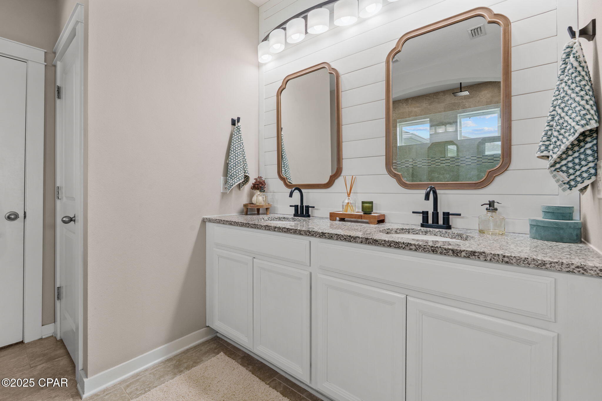 Image 22 For 105 Johnson Bayou Drive