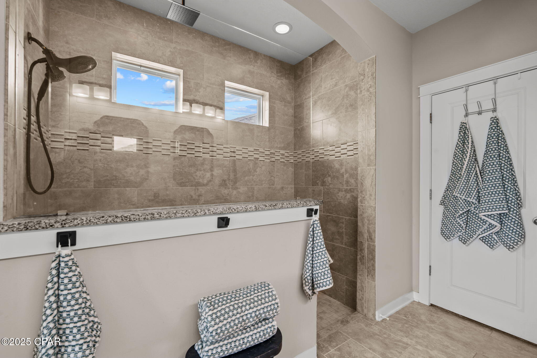 Image 25 For 105 Johnson Bayou Drive