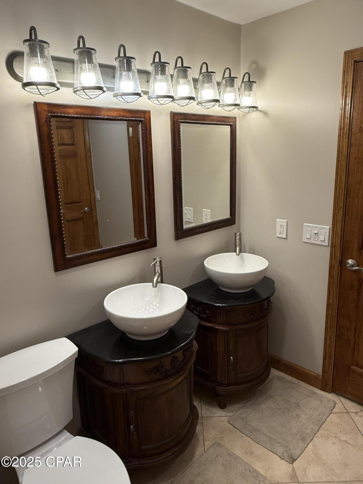 Image 32 For 8125 High Point Road