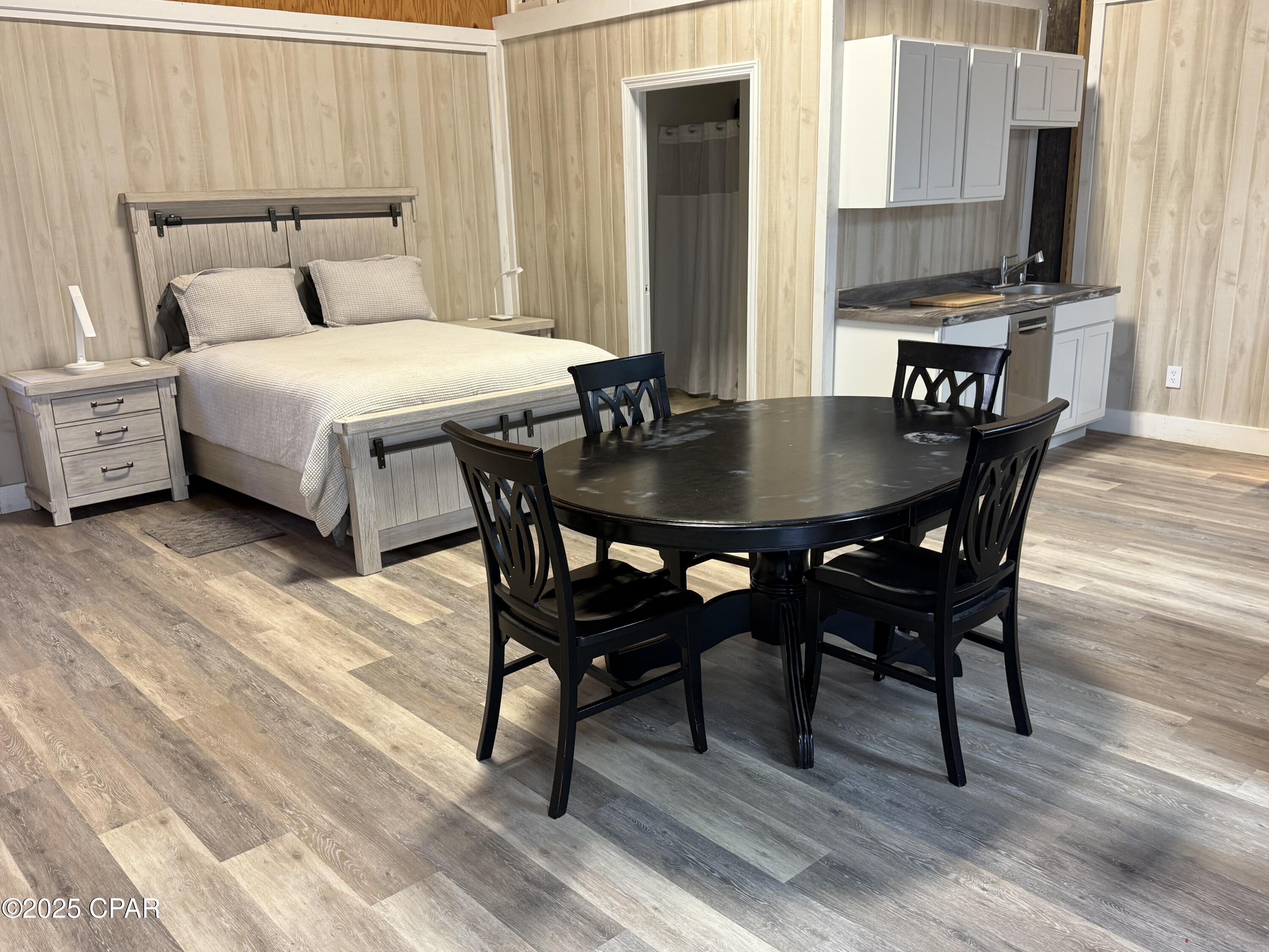 Image 51 For 8125 High Point Road