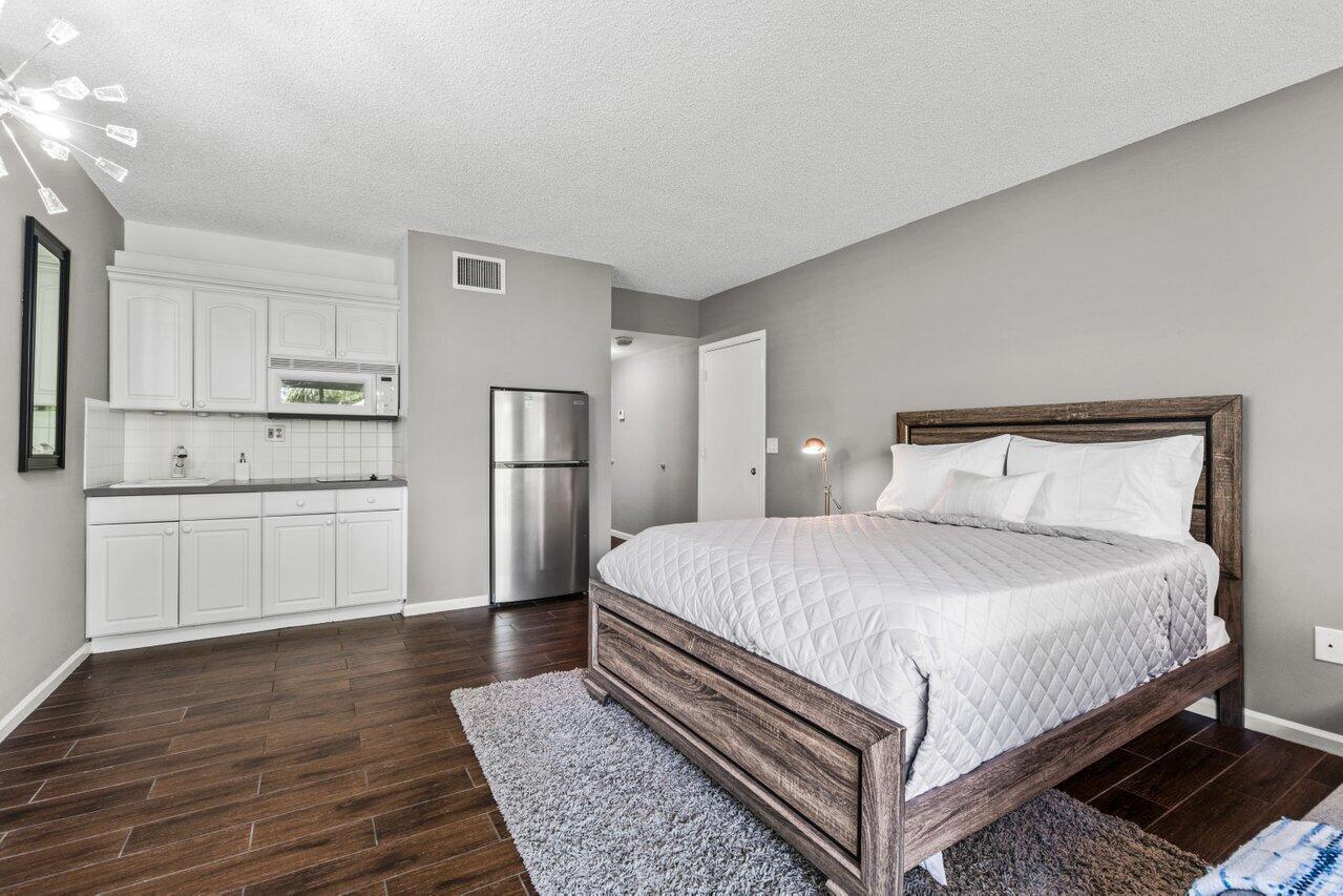 Tennis Lodges 1 Condo