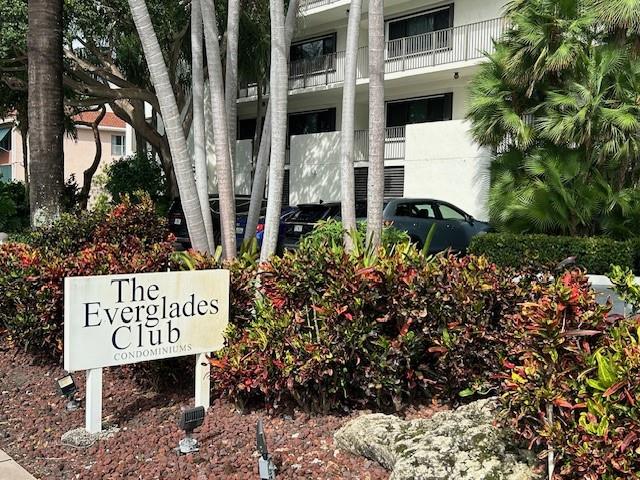 Everglades Club