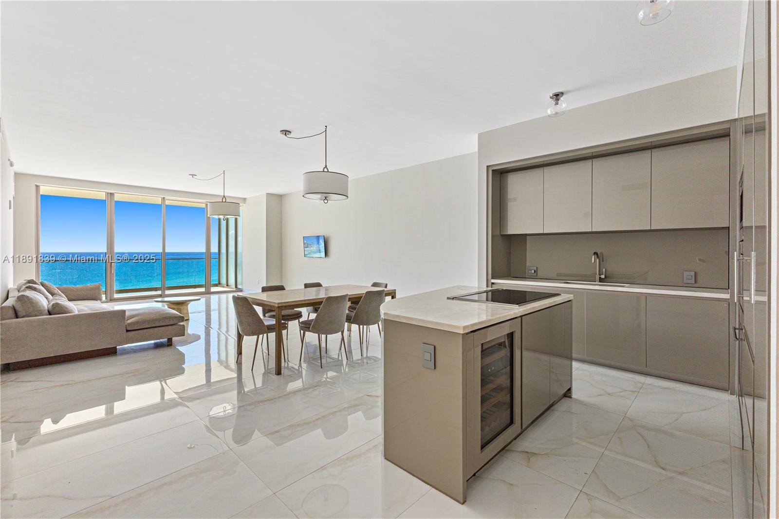 Condo for Rent in Sunny Isles Beach, FL