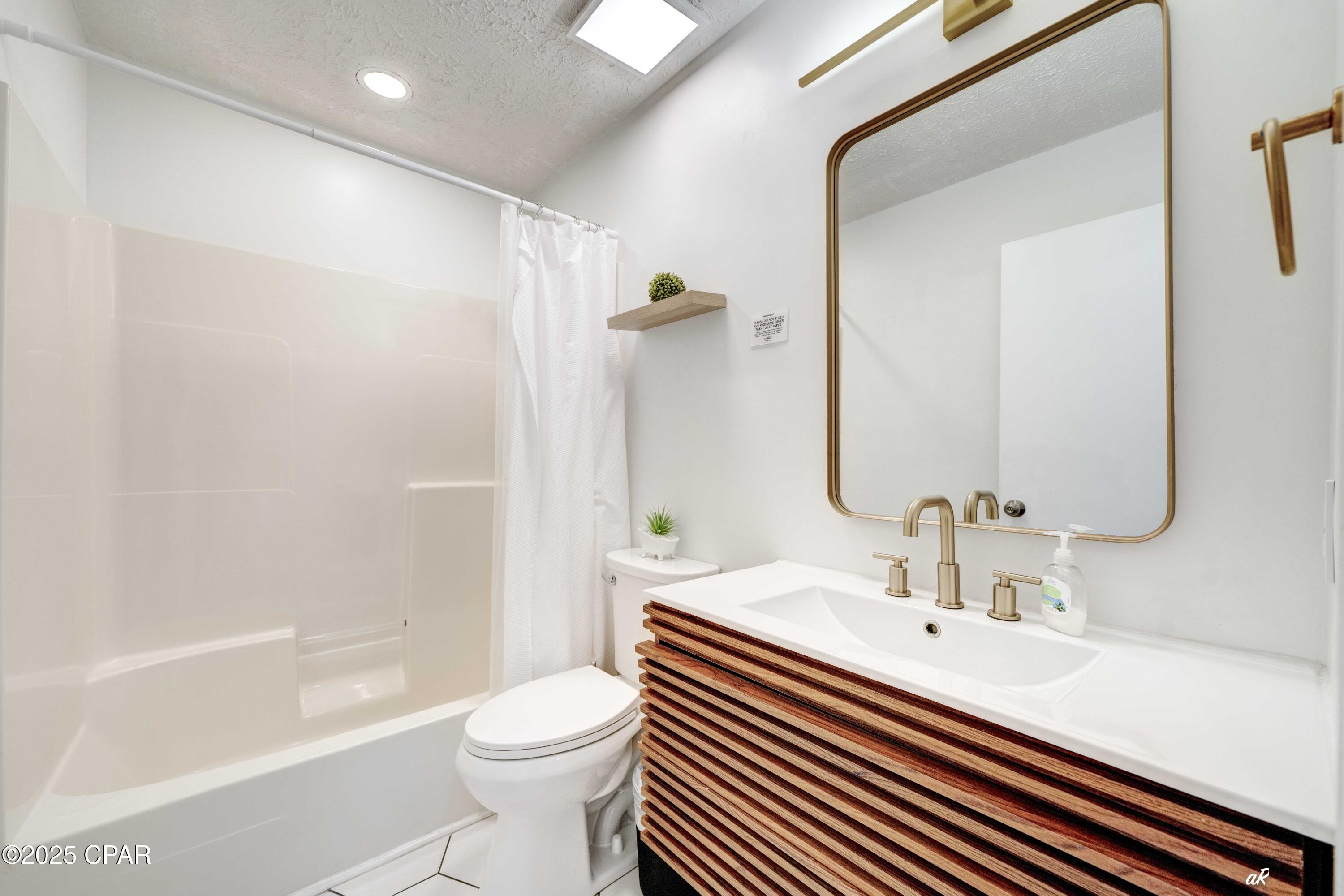 Image 22 For 6312 Beach Drive