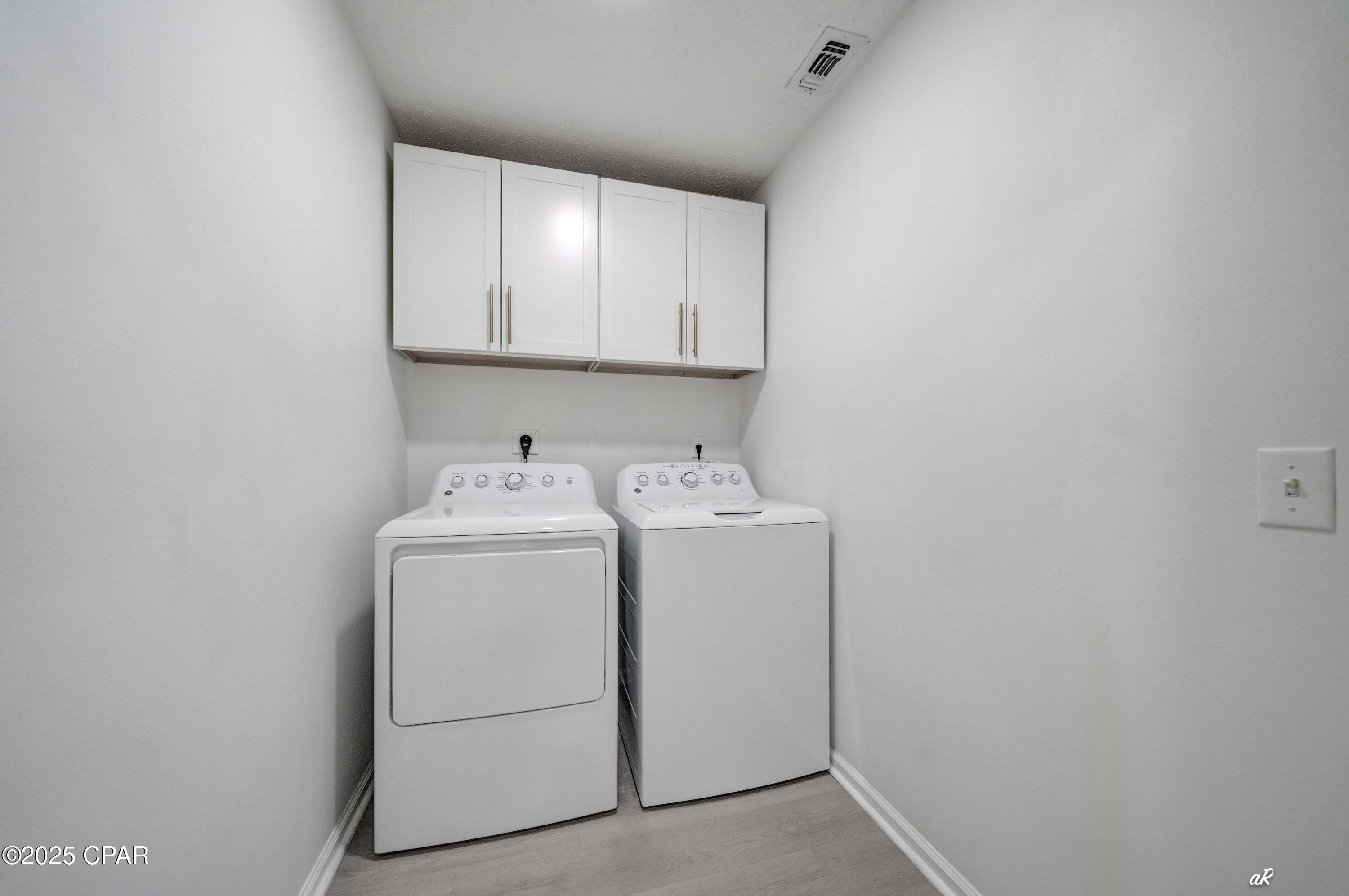 Image 34 For 6312 Beach Drive