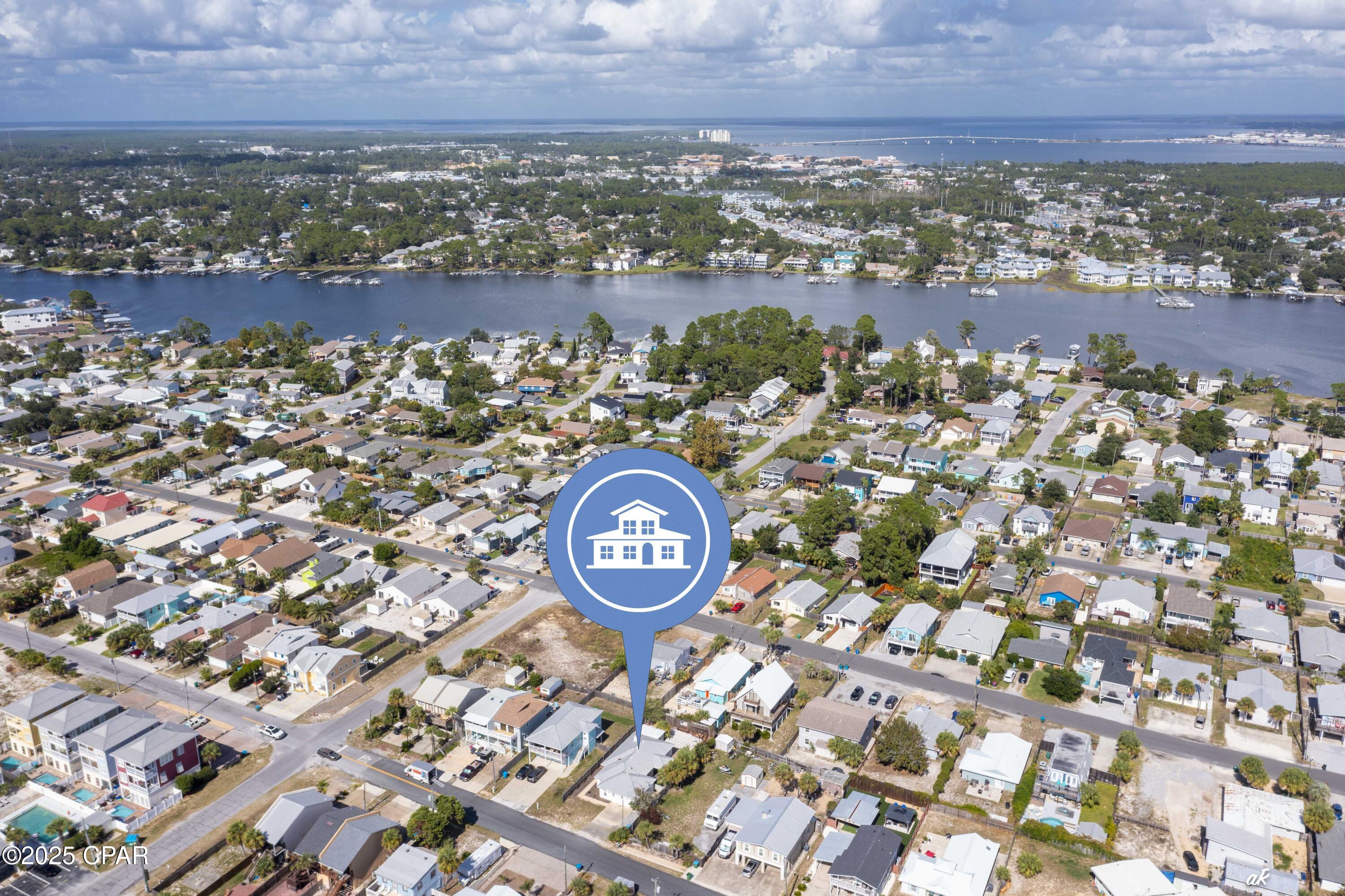 Image 4 For 6312 Beach Drive