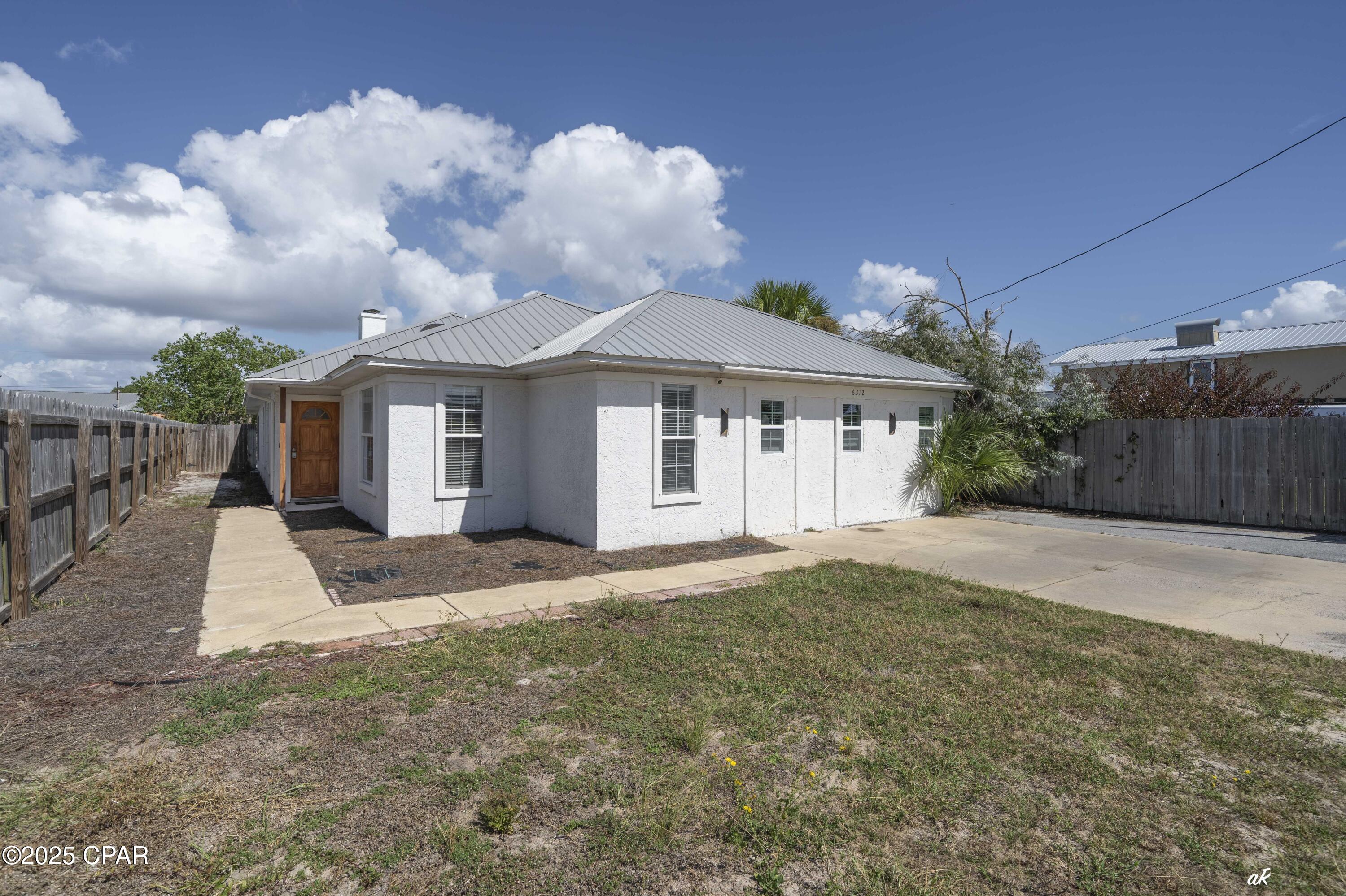 Image 6 For 6312 Beach Drive