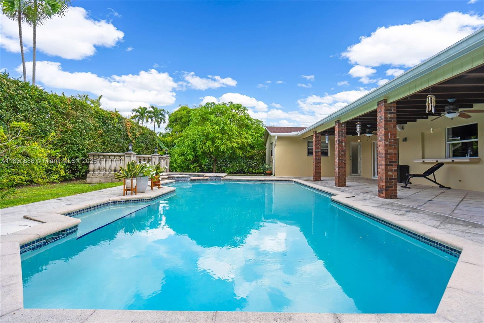 14263 76th St, Miami, Florida 33183