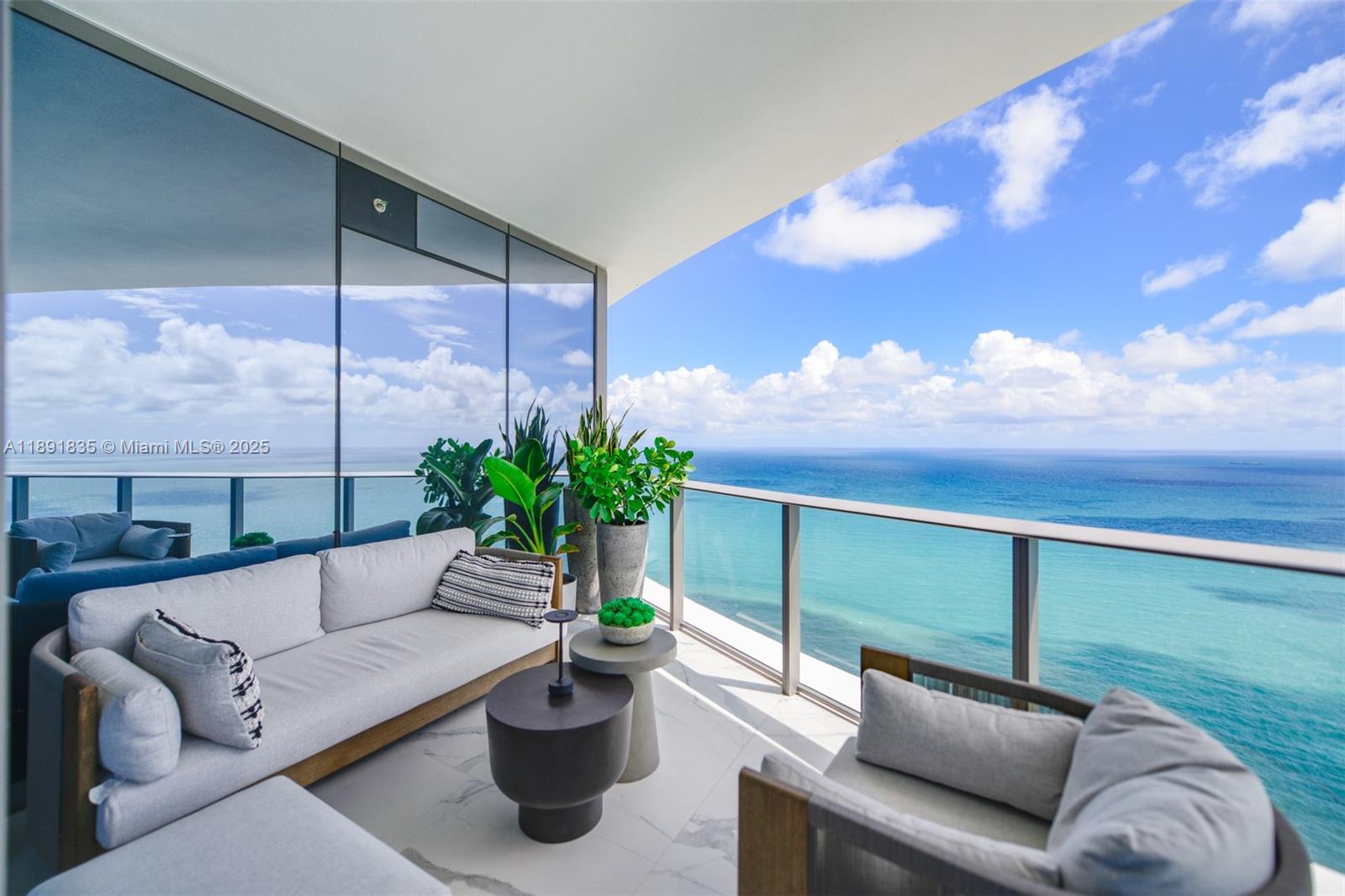 Condo for Sale in Sunny Isles Beach, FL