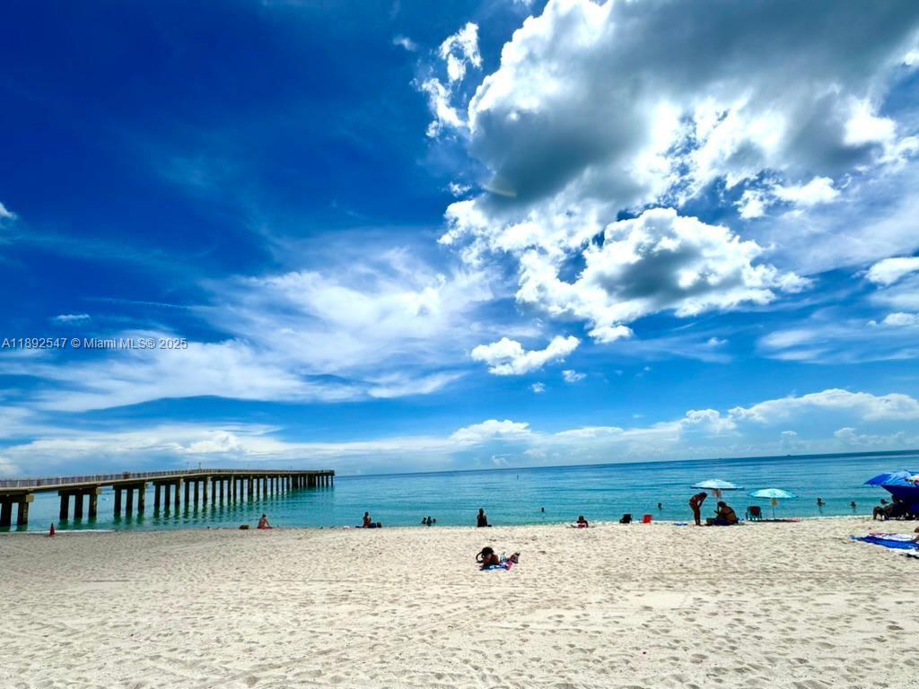 Condo for Rent in Sunny Isles Beach, FL