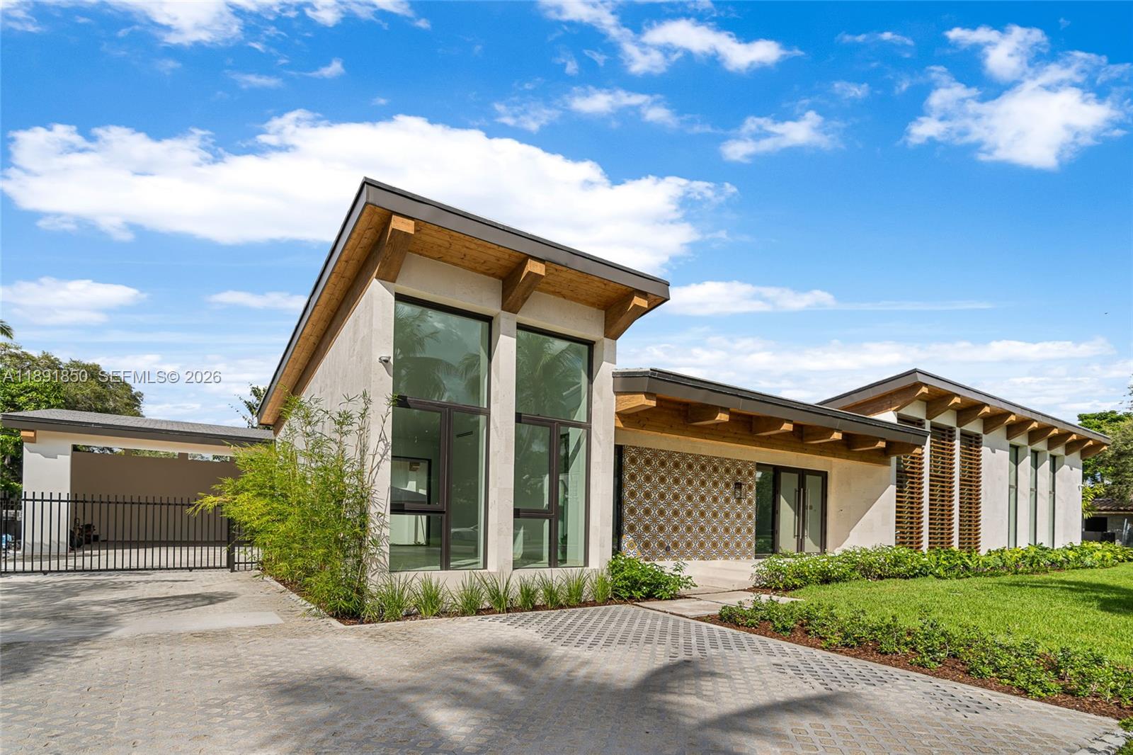 C Gab Riviera Sec 11 Rev