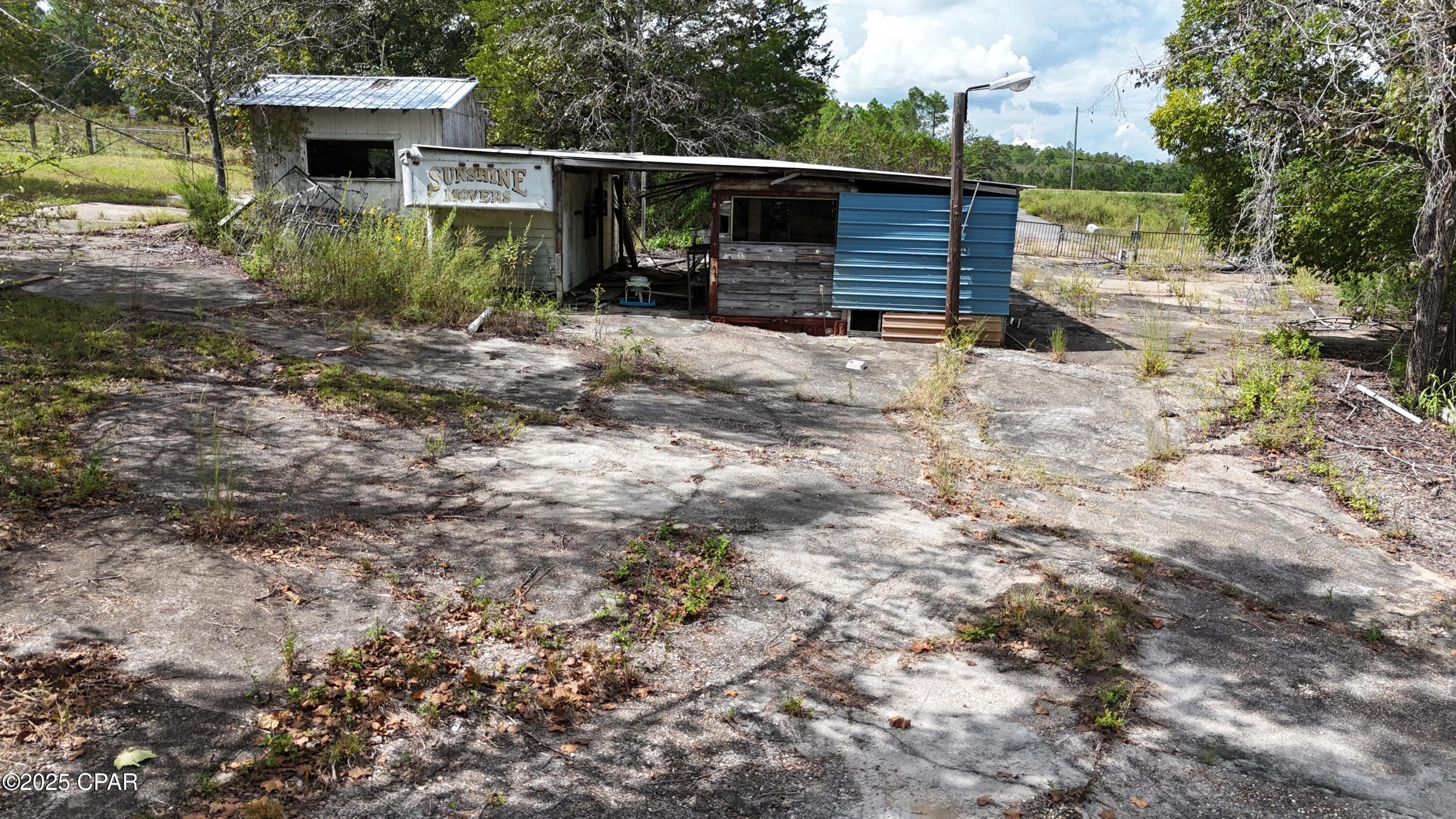 Image 38 For 1487 Highway 79