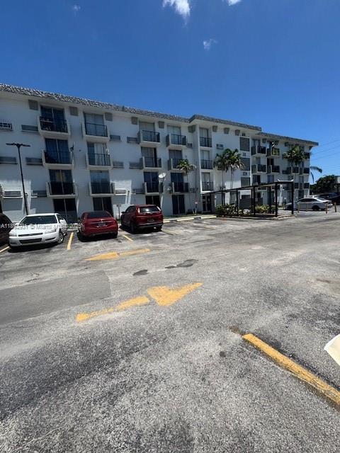 Golden Gate Apartments Co