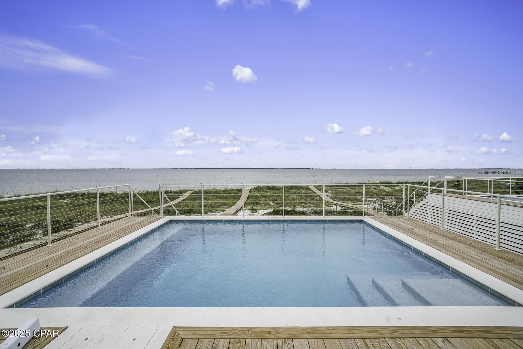 Listing photo id 34 for 273 Watermark Way
