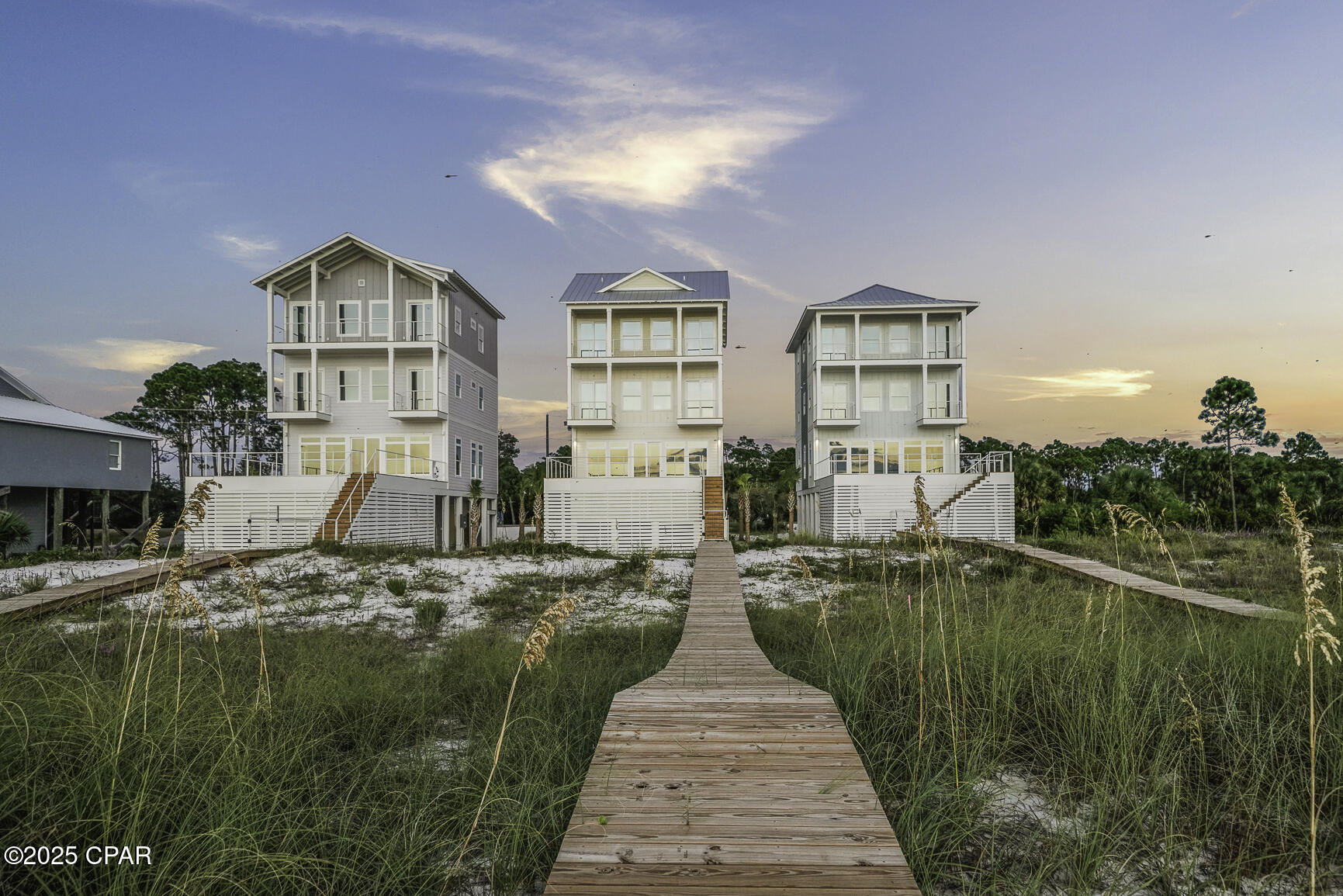 Listing photo id 37 for 273 Watermark Way