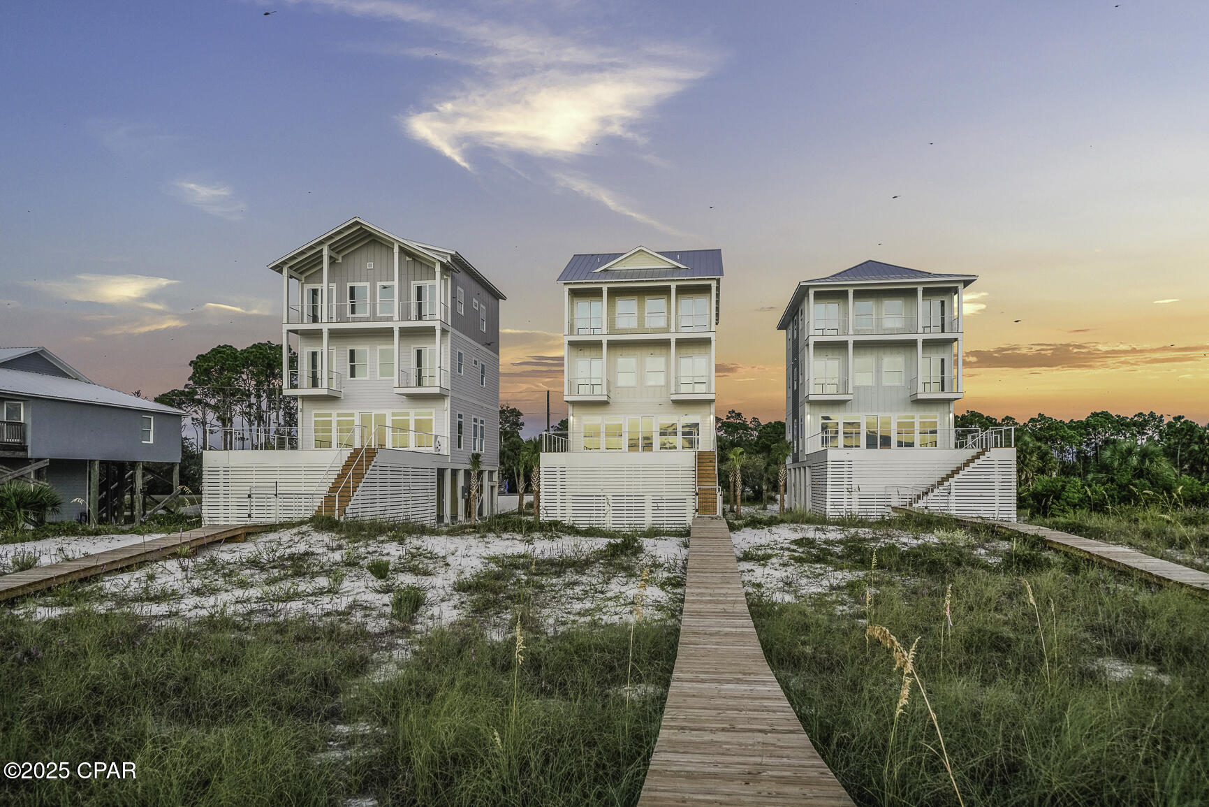 Listing photo id 38 for 273 Watermark Way