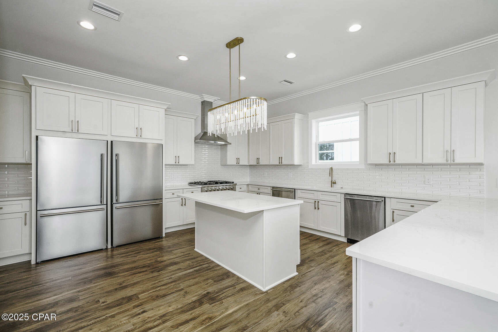 Listing photo id 7 for 273 Watermark Way