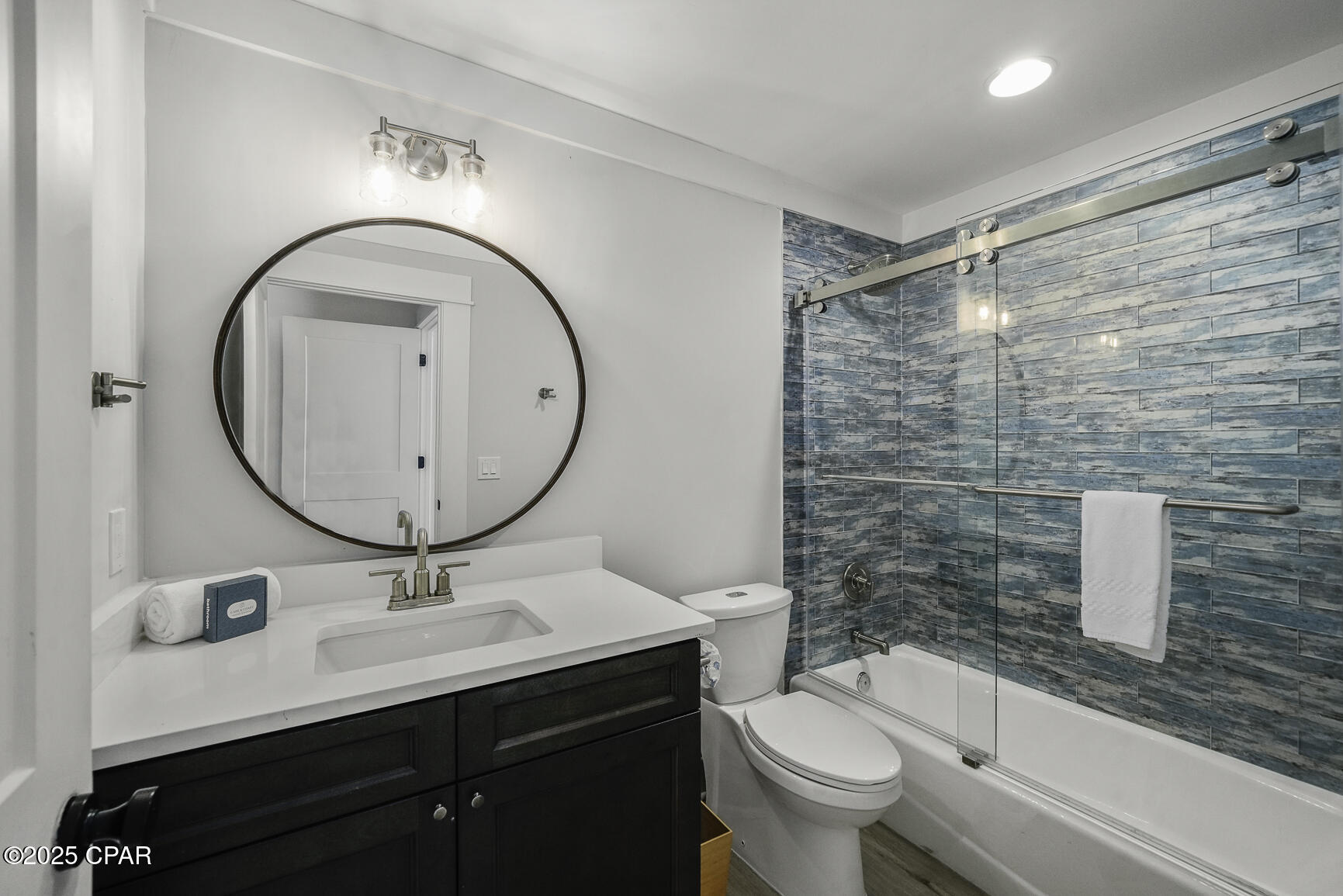 Image 24 For 1001 Highway 98