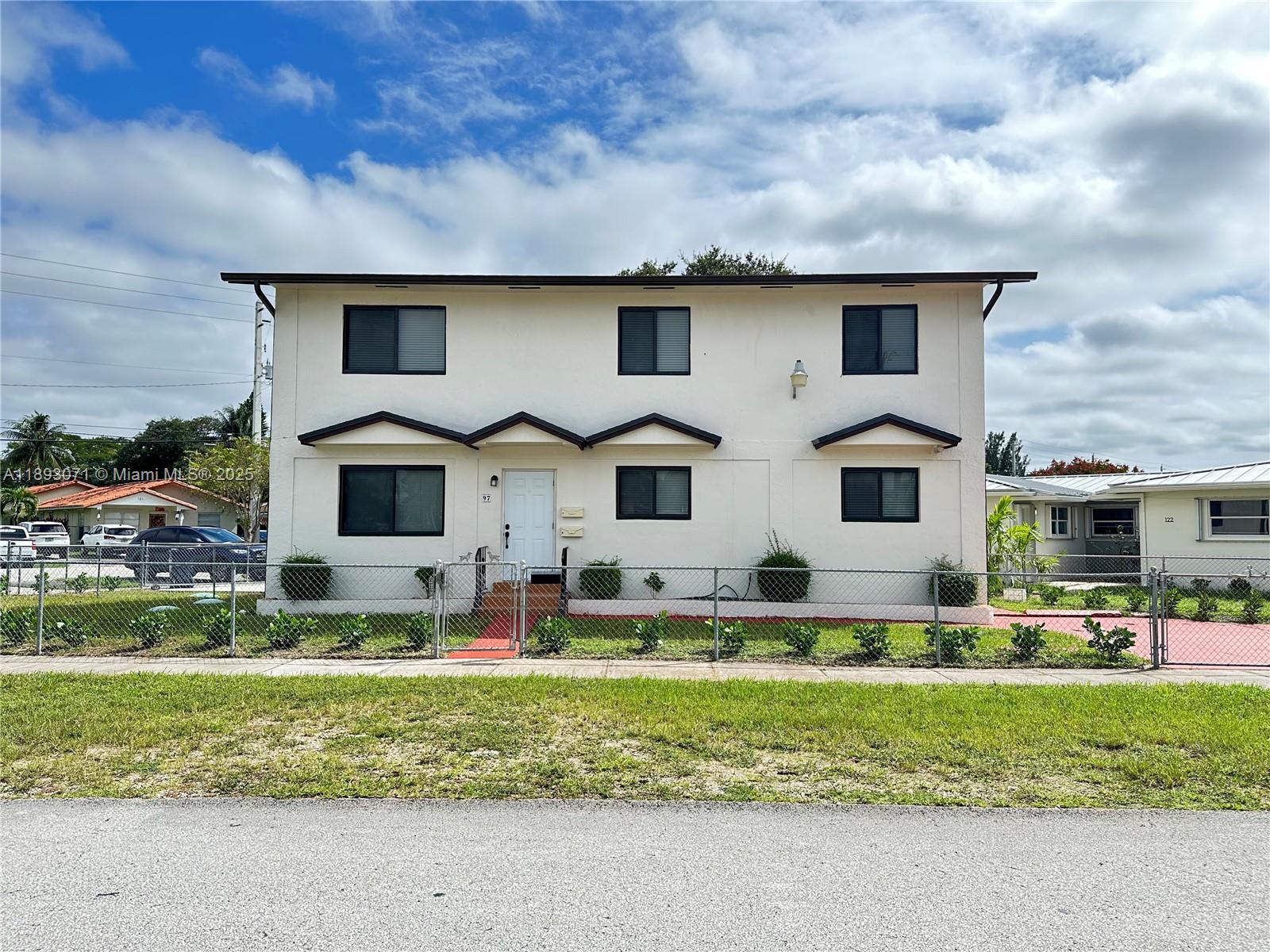 Winona Park 1St Addn