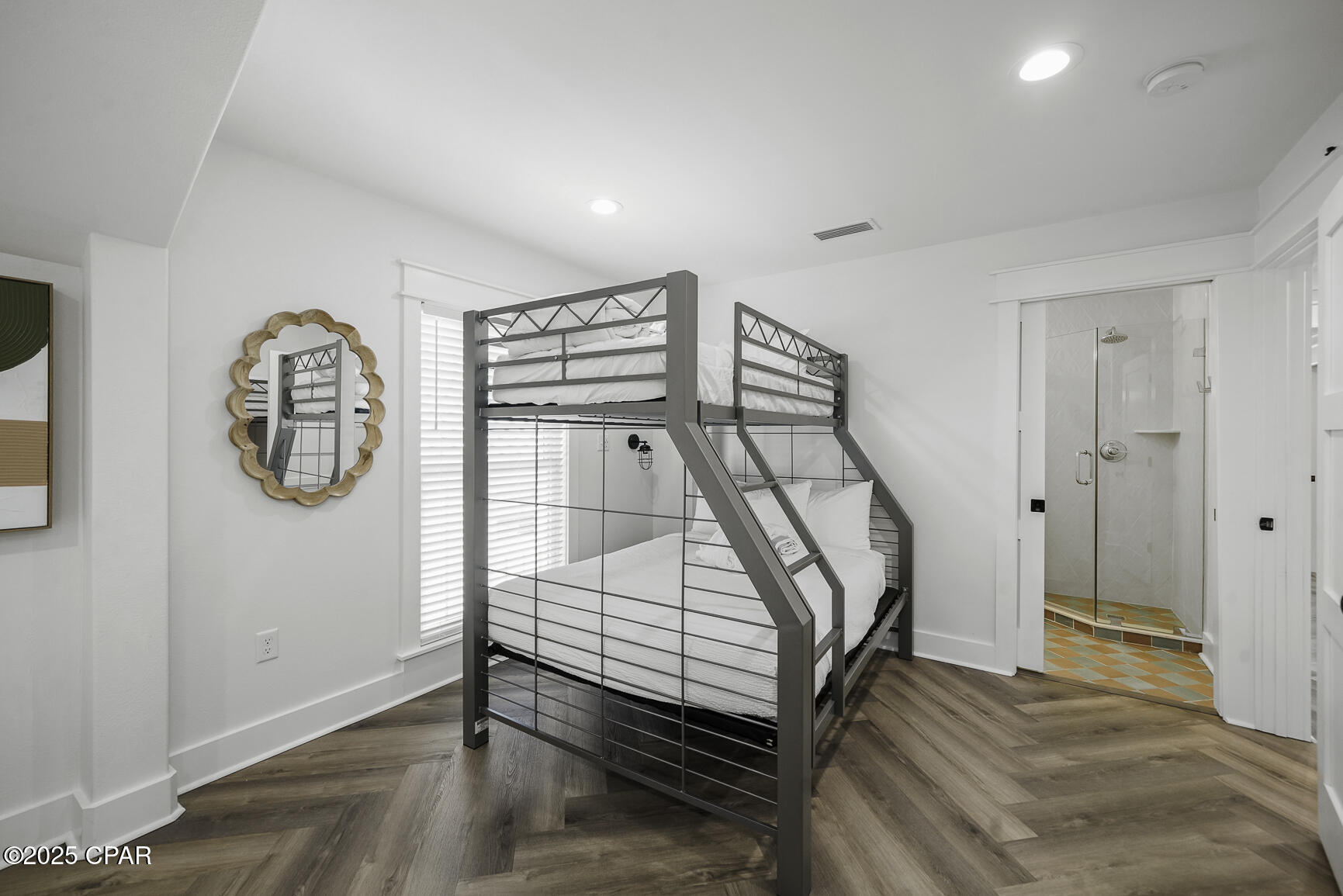 Image 24 For 2313 Highway 98