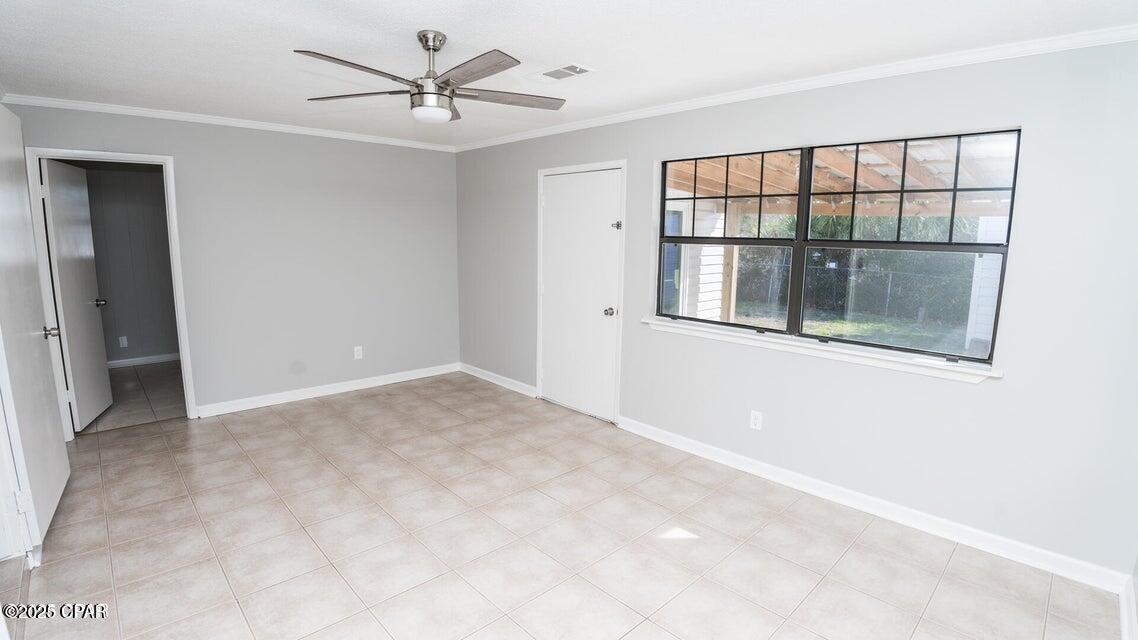 Image 17 For 247 Poinsettia Drive