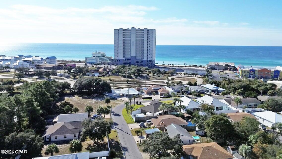 Image 4 For 247 Poinsettia Drive