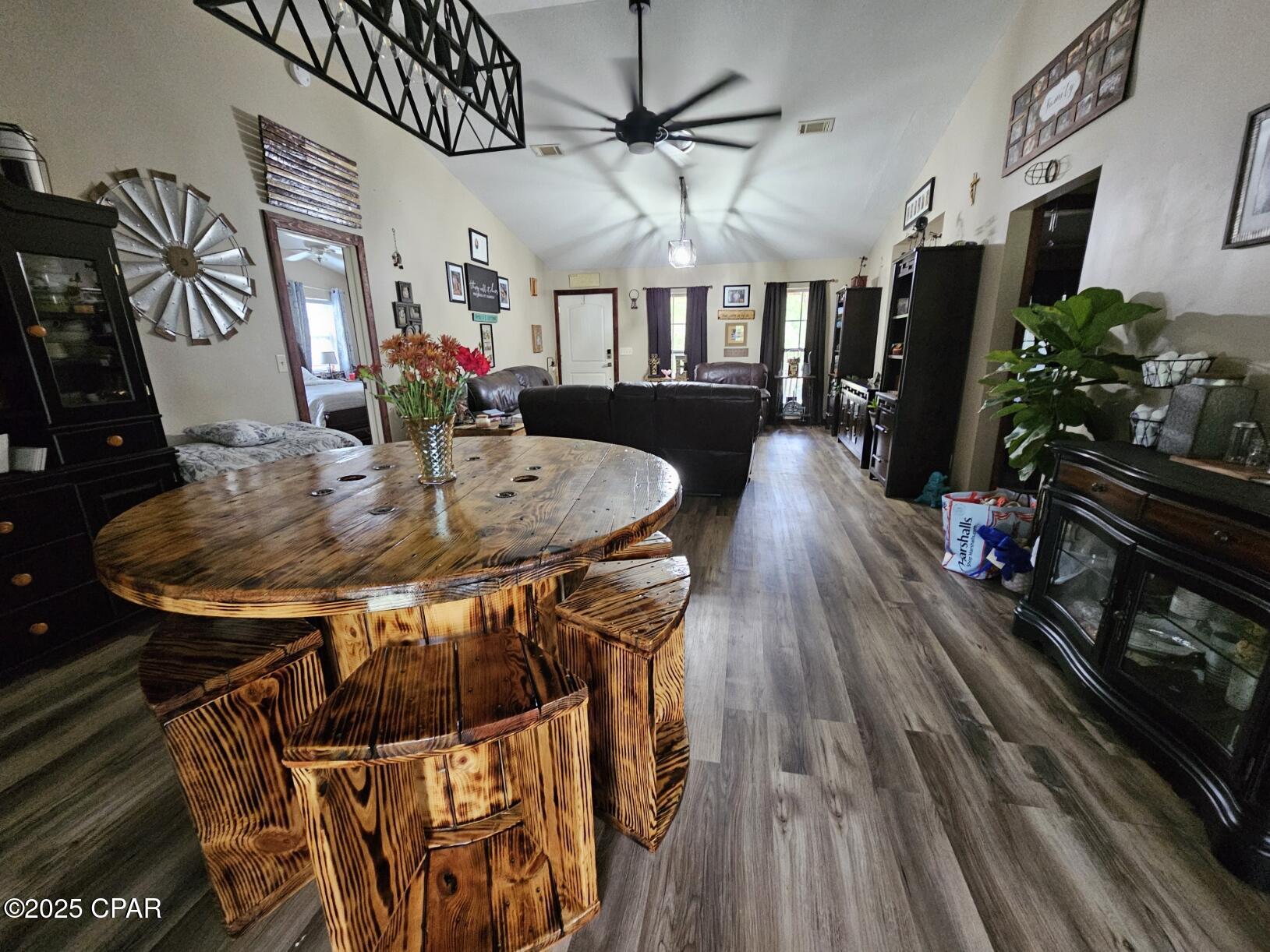 Image 15 For 838 Rebecca Court