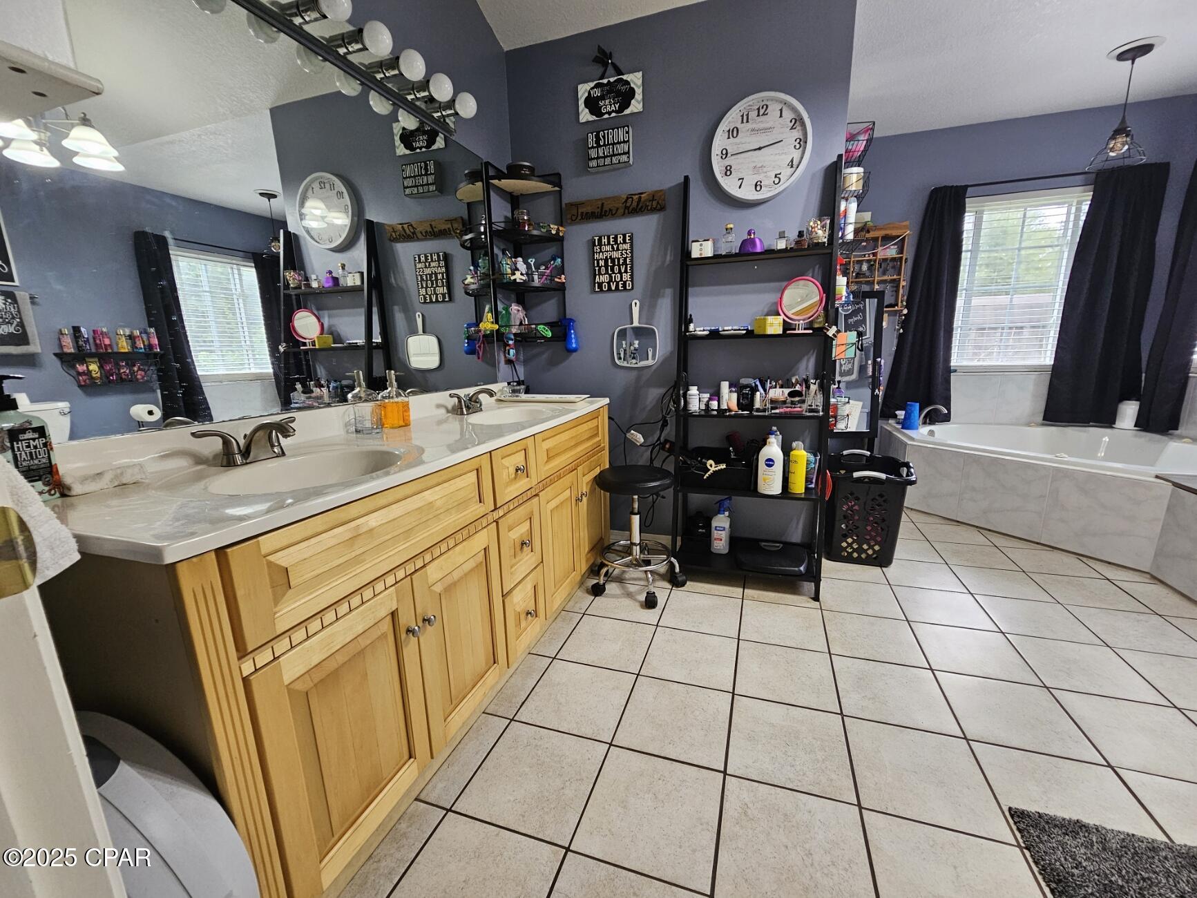 Image 23 For 838 Rebecca Court