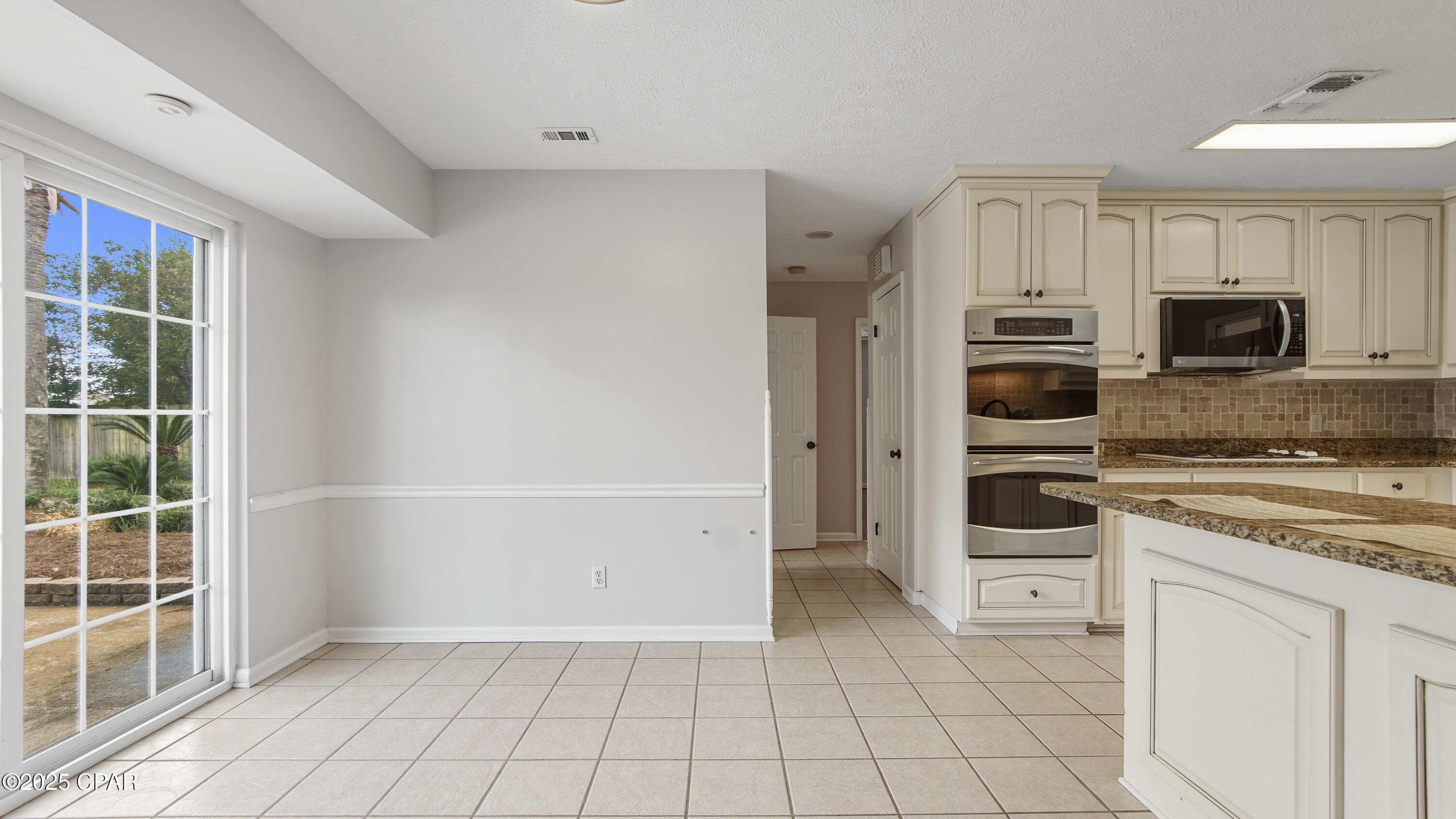 Image 21 For 768 Longwood Circle