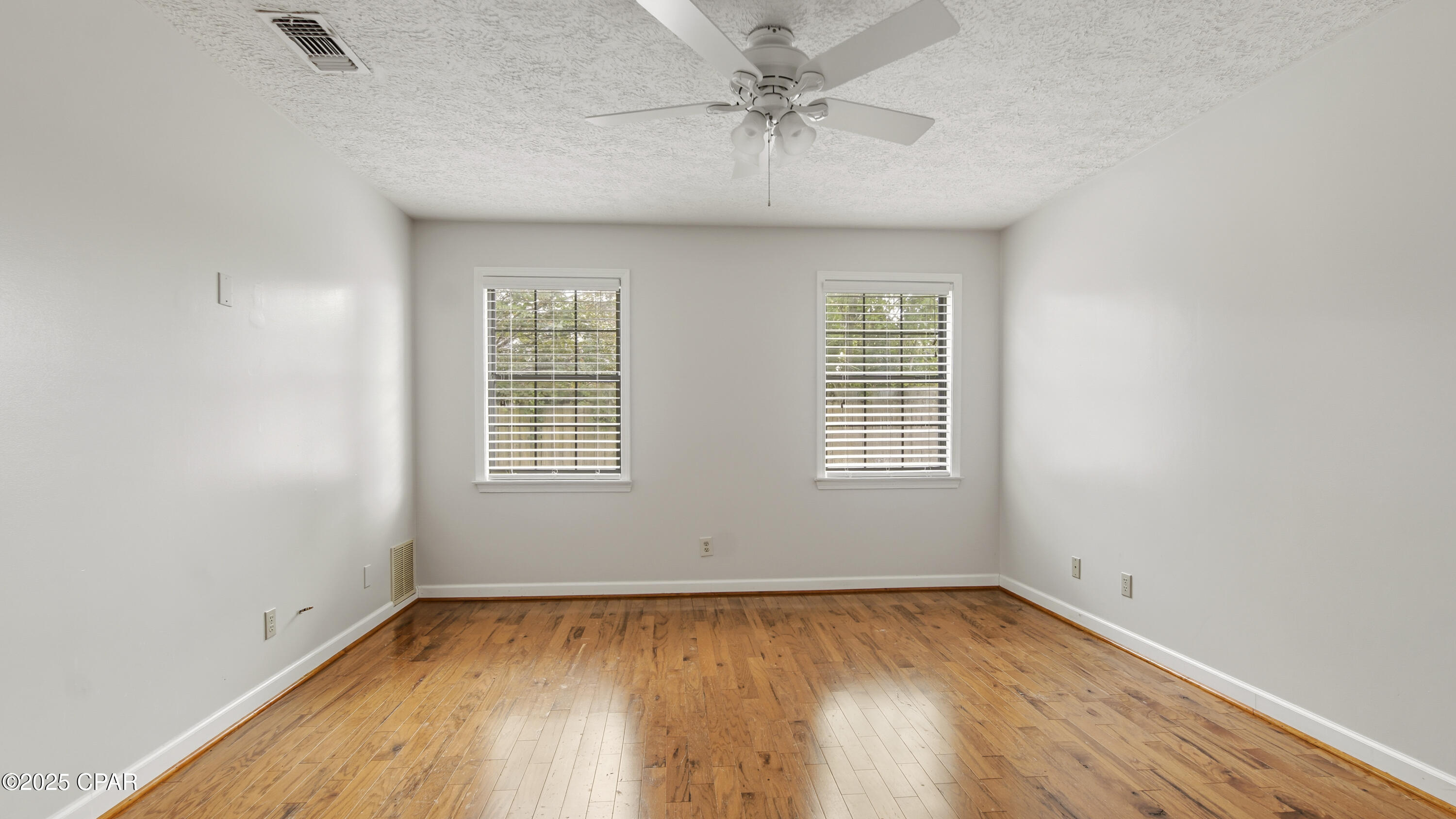 Image 26 For 768 Longwood Circle