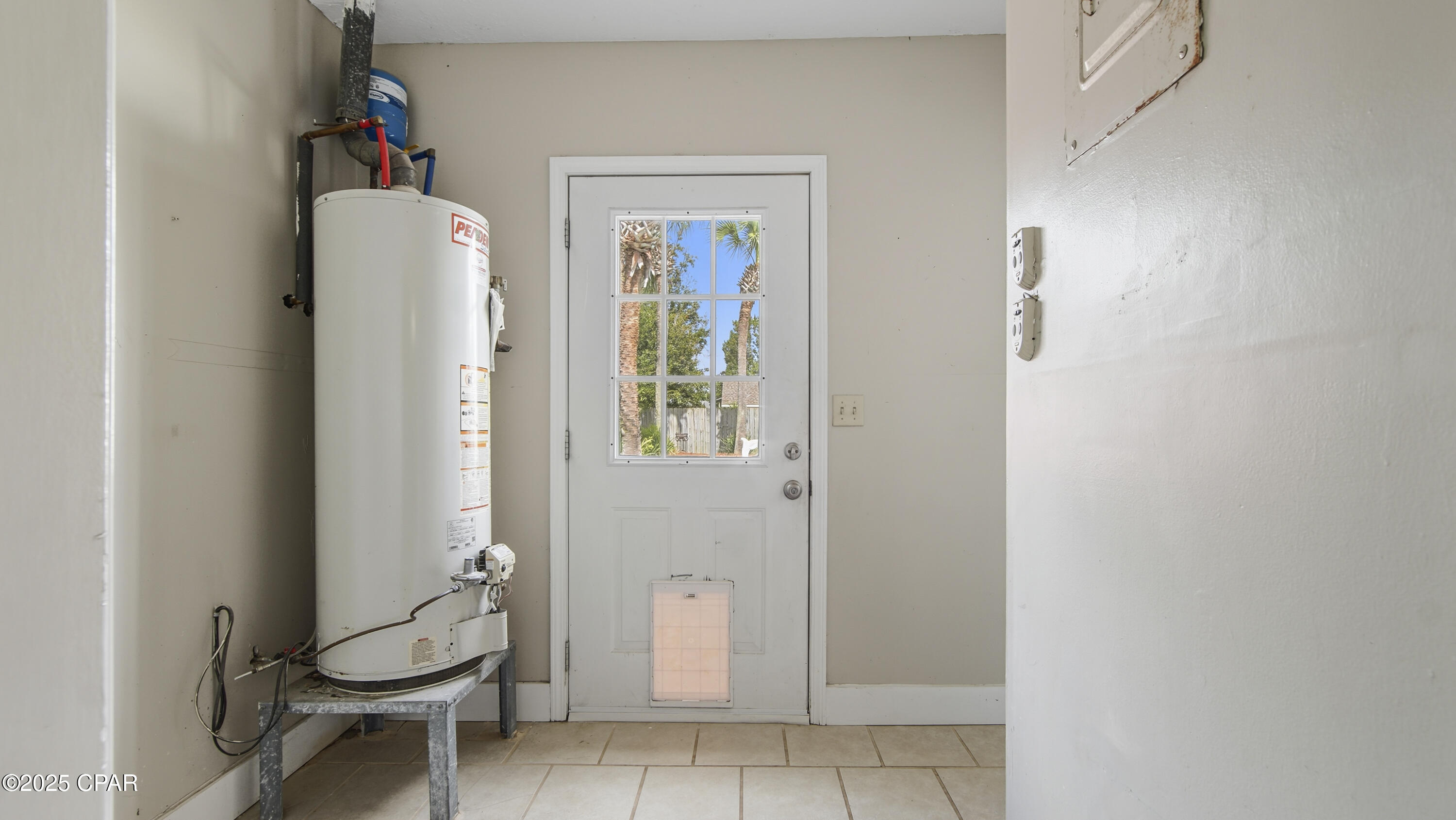 Image 35 For 768 Longwood Circle