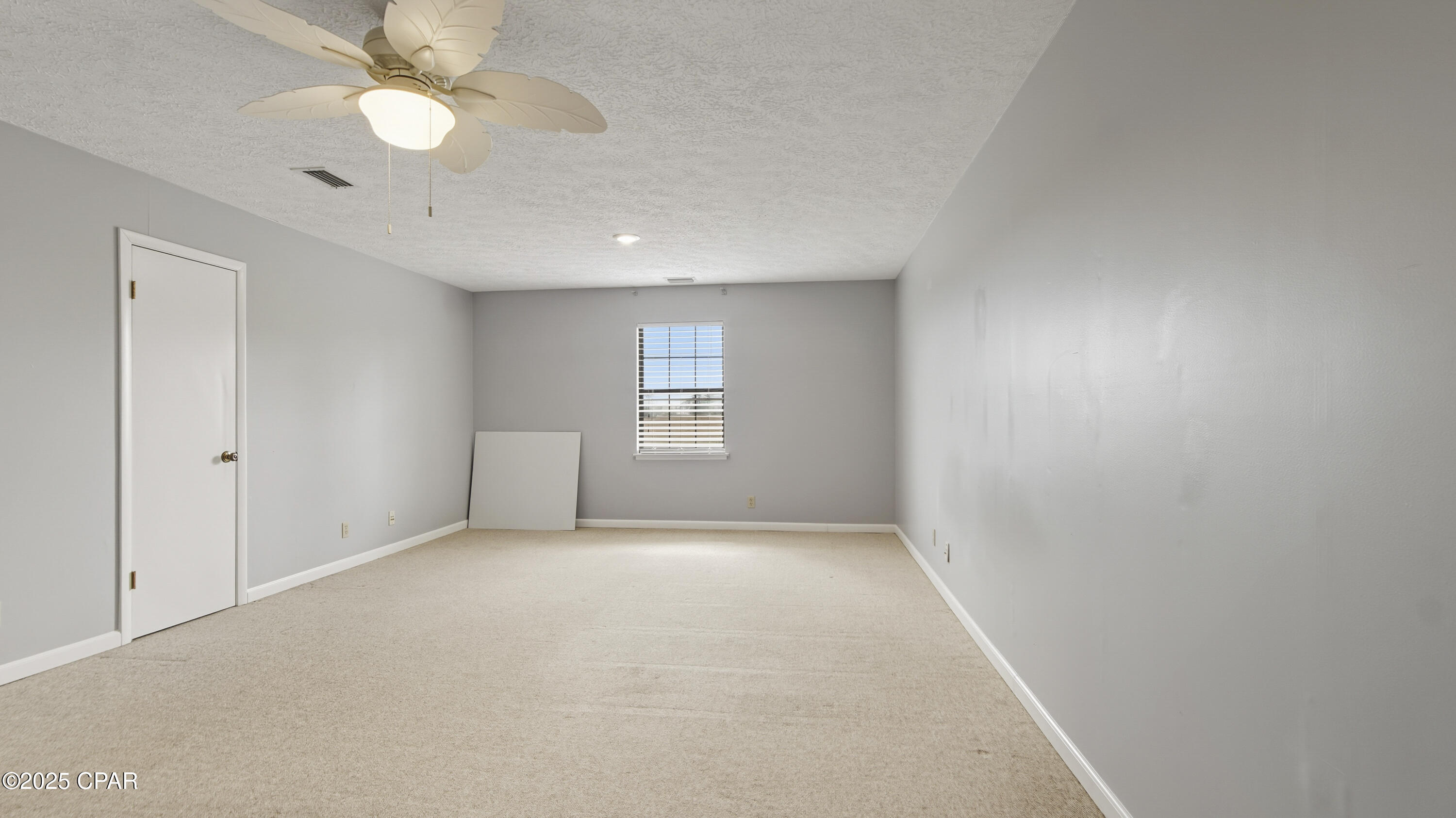 Image 38 For 768 Longwood Circle