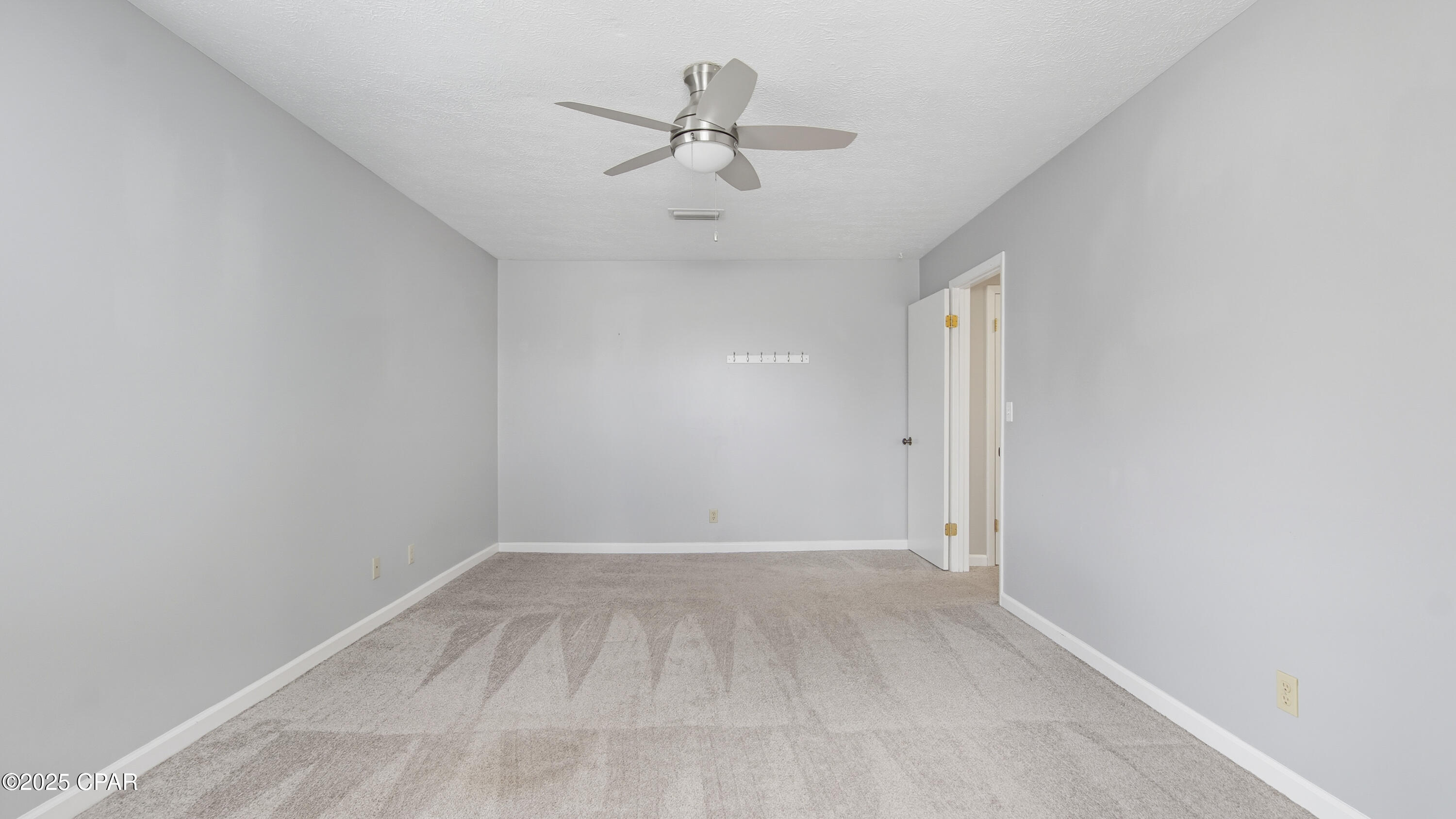 Image 44 For 768 Longwood Circle