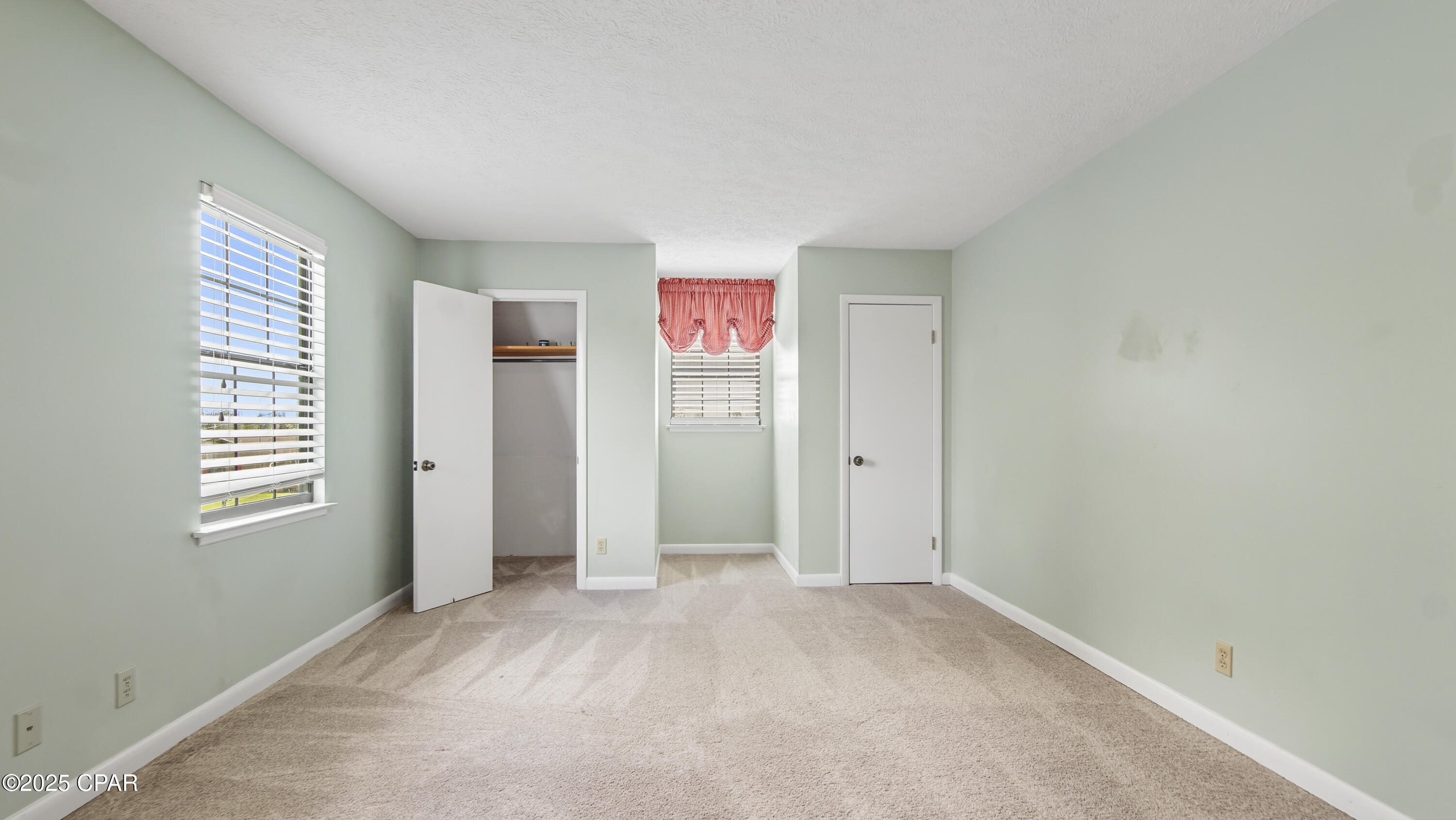 Image 48 For 768 Longwood Circle