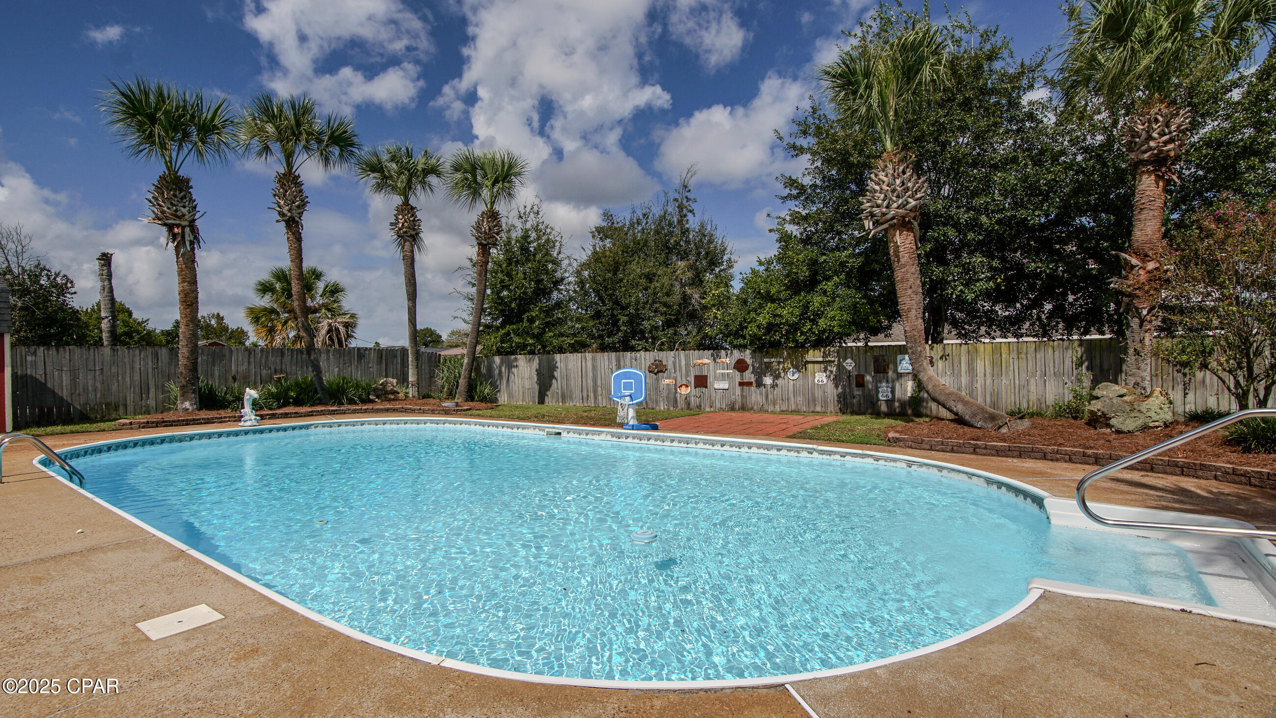 Image 51 For 768 Longwood Circle