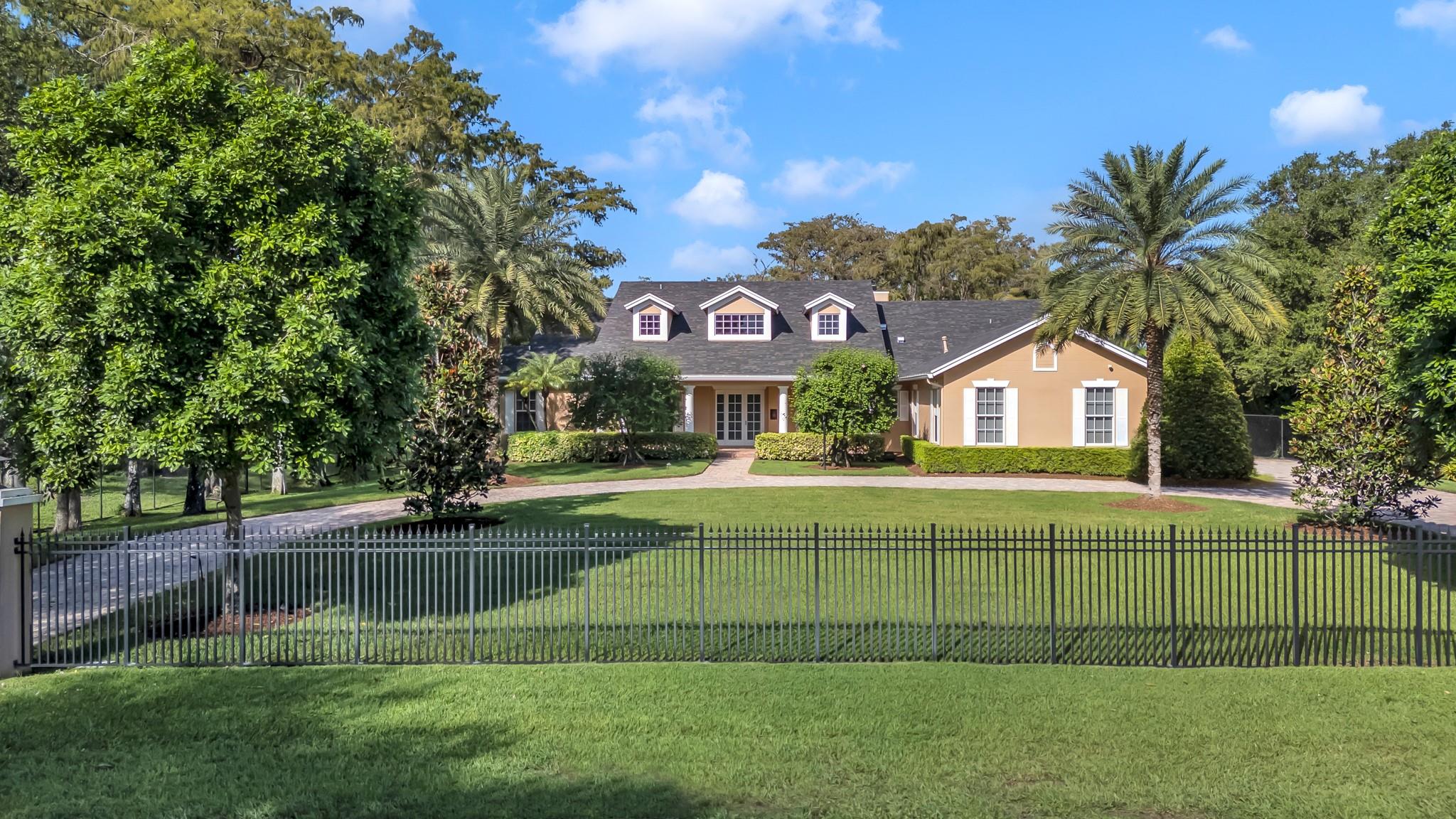 Homes for sale in Parkland, FL | 6041 Nw 74th Ter, Parkland, FL 33067 | MLS# F10530840