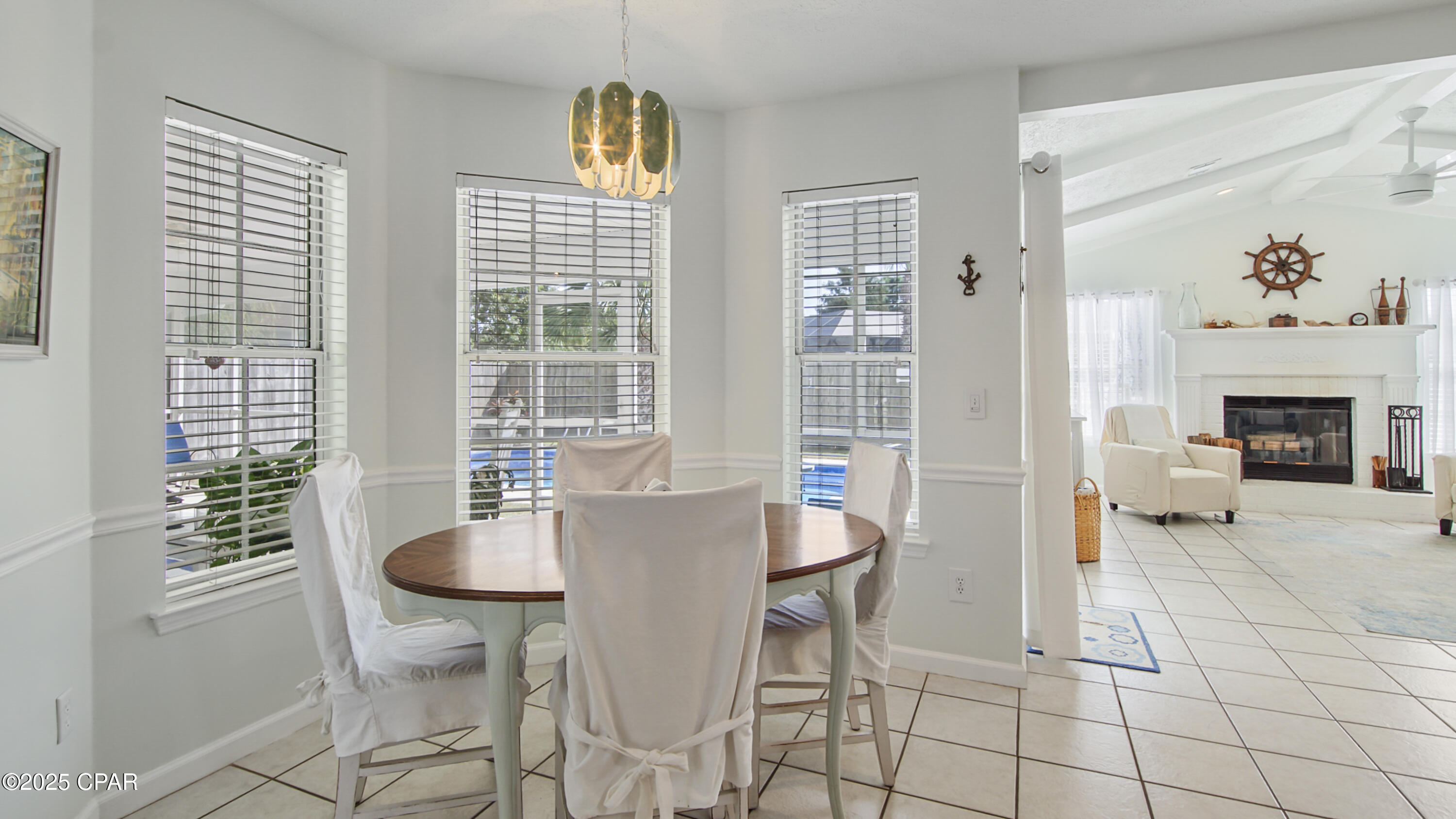 Image 20 For 204 Verde Wood Circle