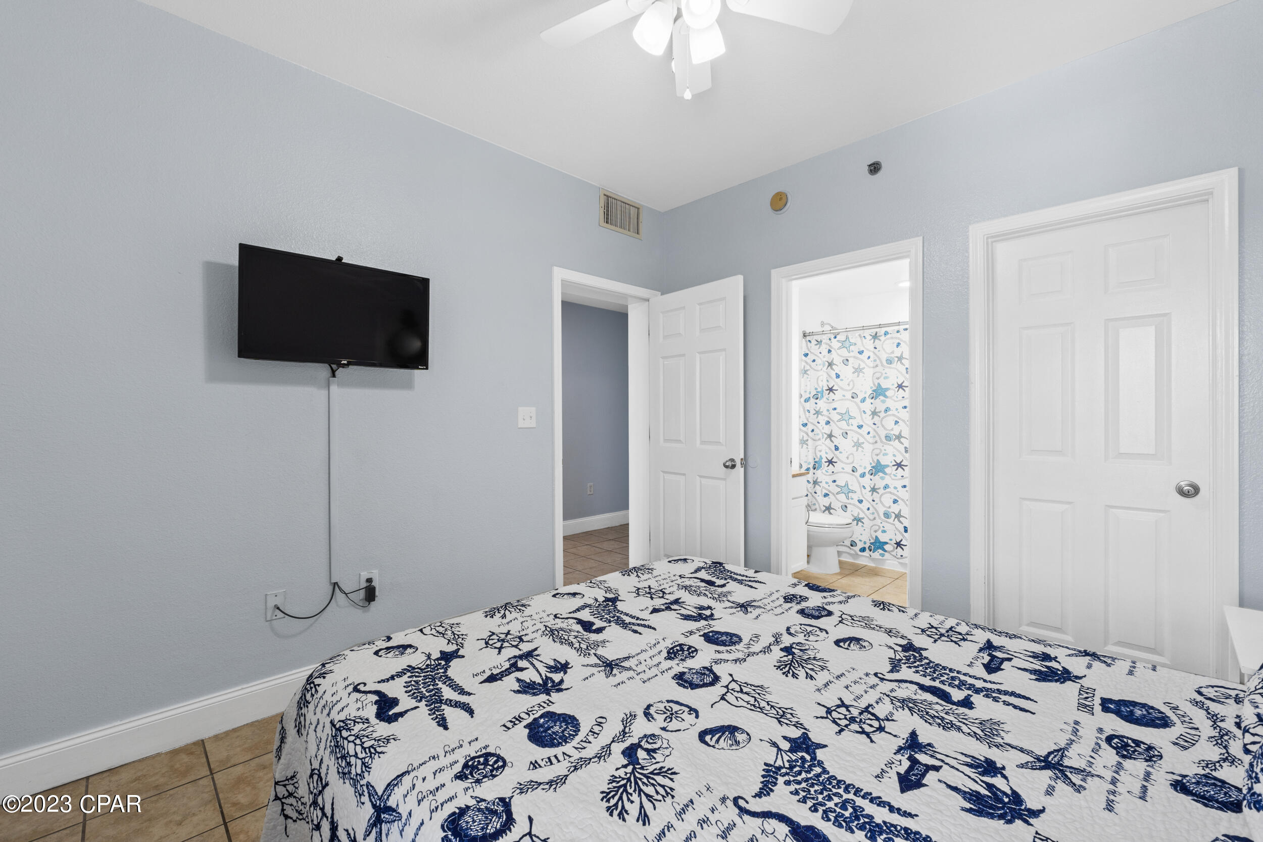 Image 12 For 9902 Thomas Drive 1538