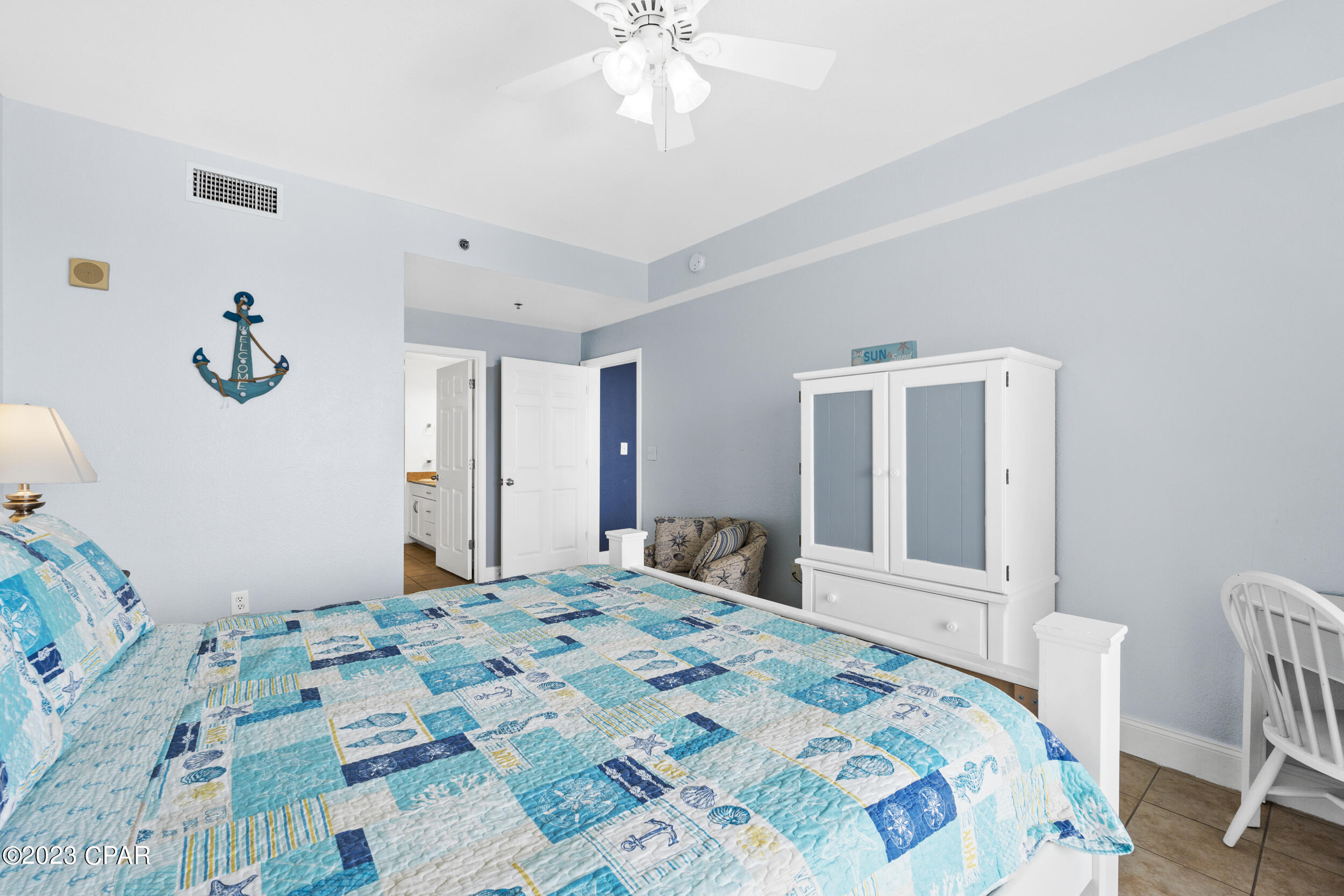 Image 9 For 9902 Thomas Drive 1538