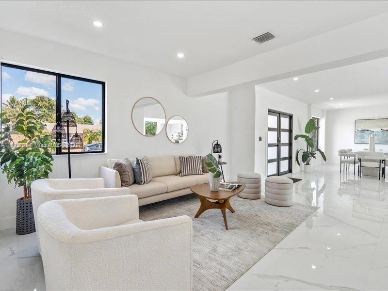 Highland Manor Sec 5