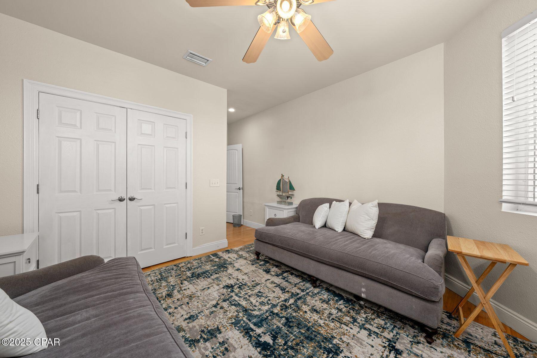 Image 9 For 129 12th Street