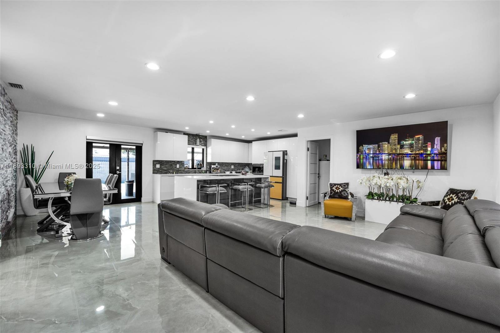 Homes for sale in Miami, FL | 4020 Sw 122Nd Ave, Miami, FL 33175 | MLS# A11893310