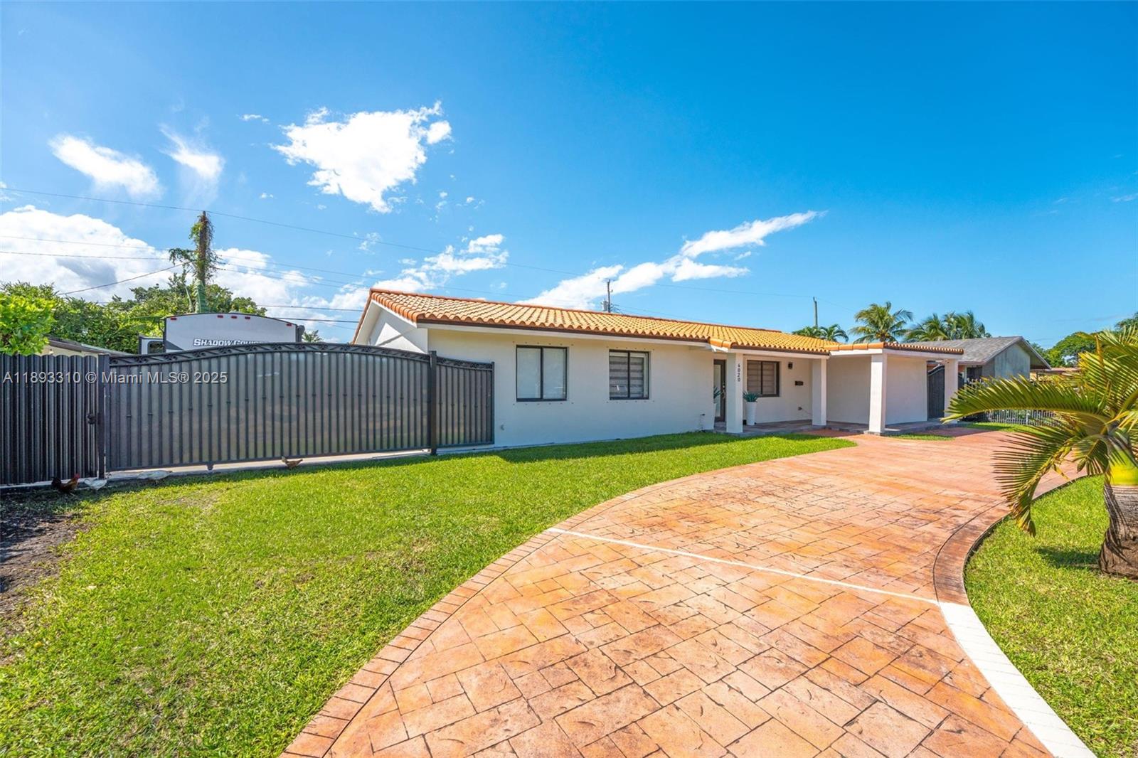 Homes for sale in Miami, FL | 4020 Sw 122Nd Ave, Miami, FL 33175 | MLS# A11893310