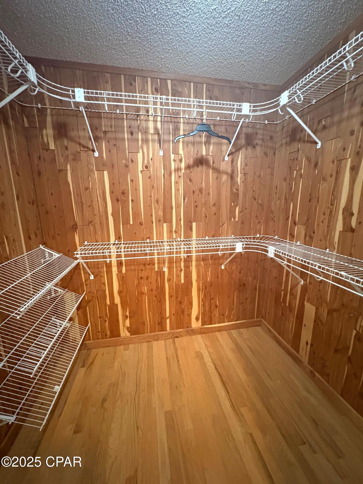 Image 39 For 3308 Parkridge Road