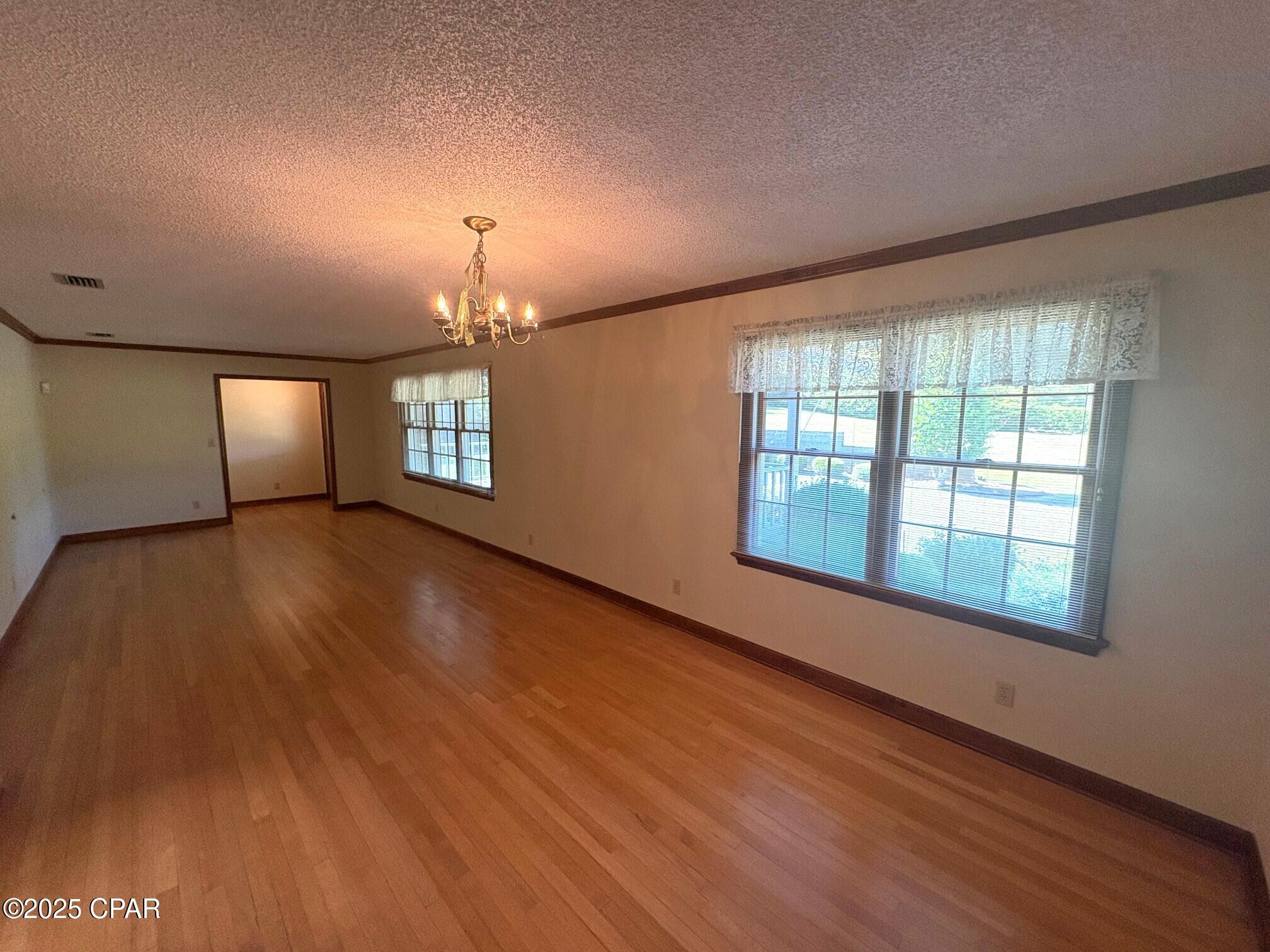 Image 8 For 3308 Parkridge Road