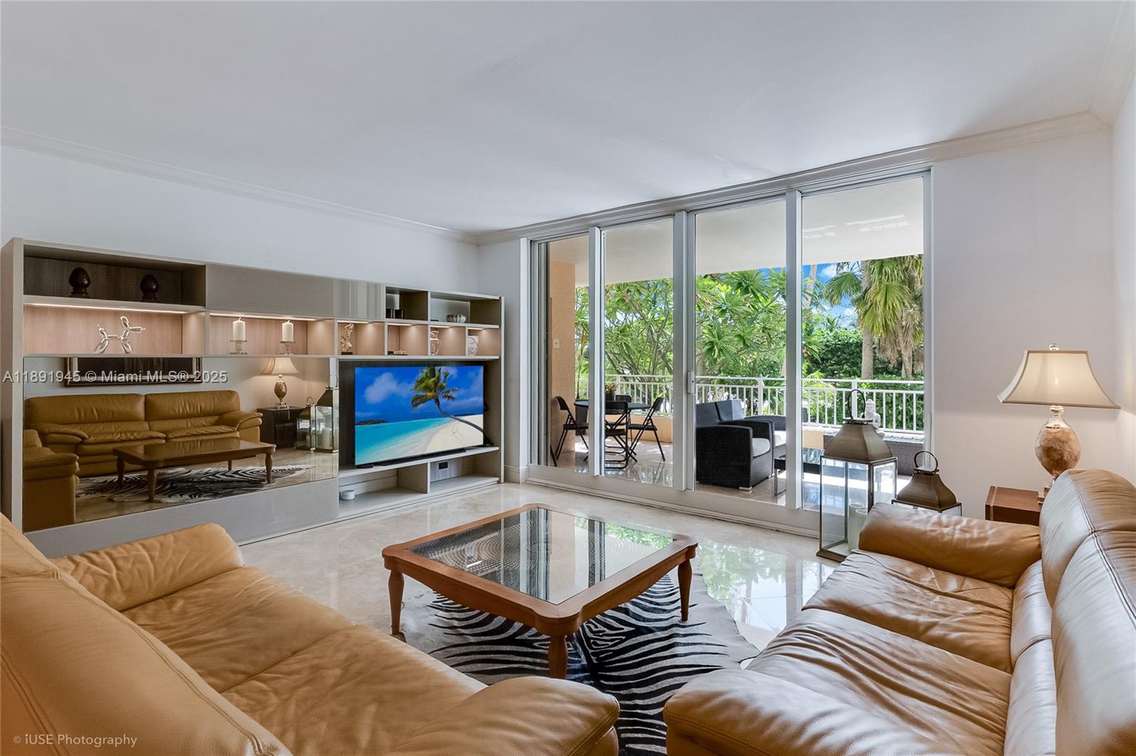 791 Crandon Blvd #303, Key Biscayne FL 33149