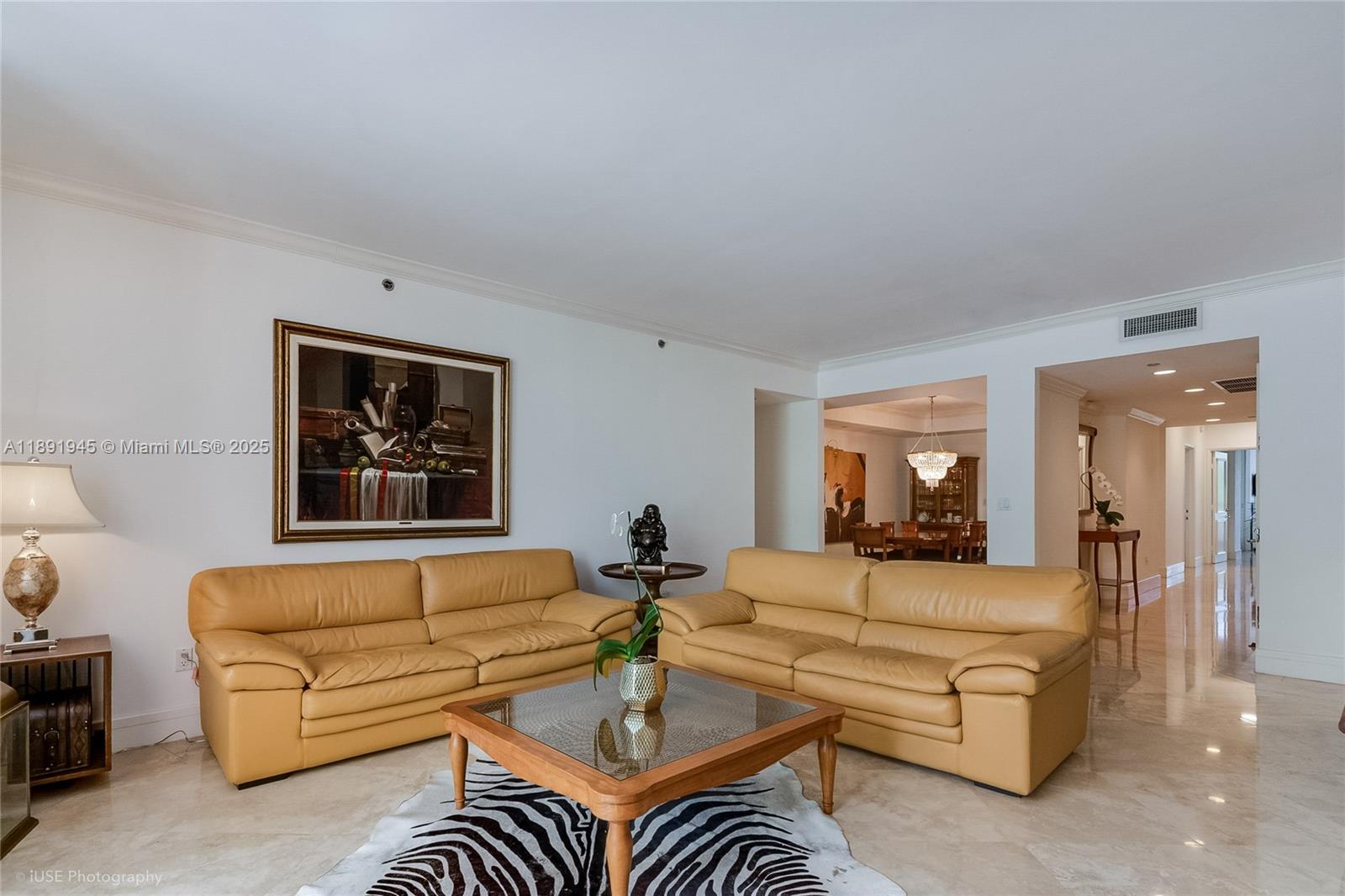 791 Crandon Blvd #303, Key Biscayne FL 33149