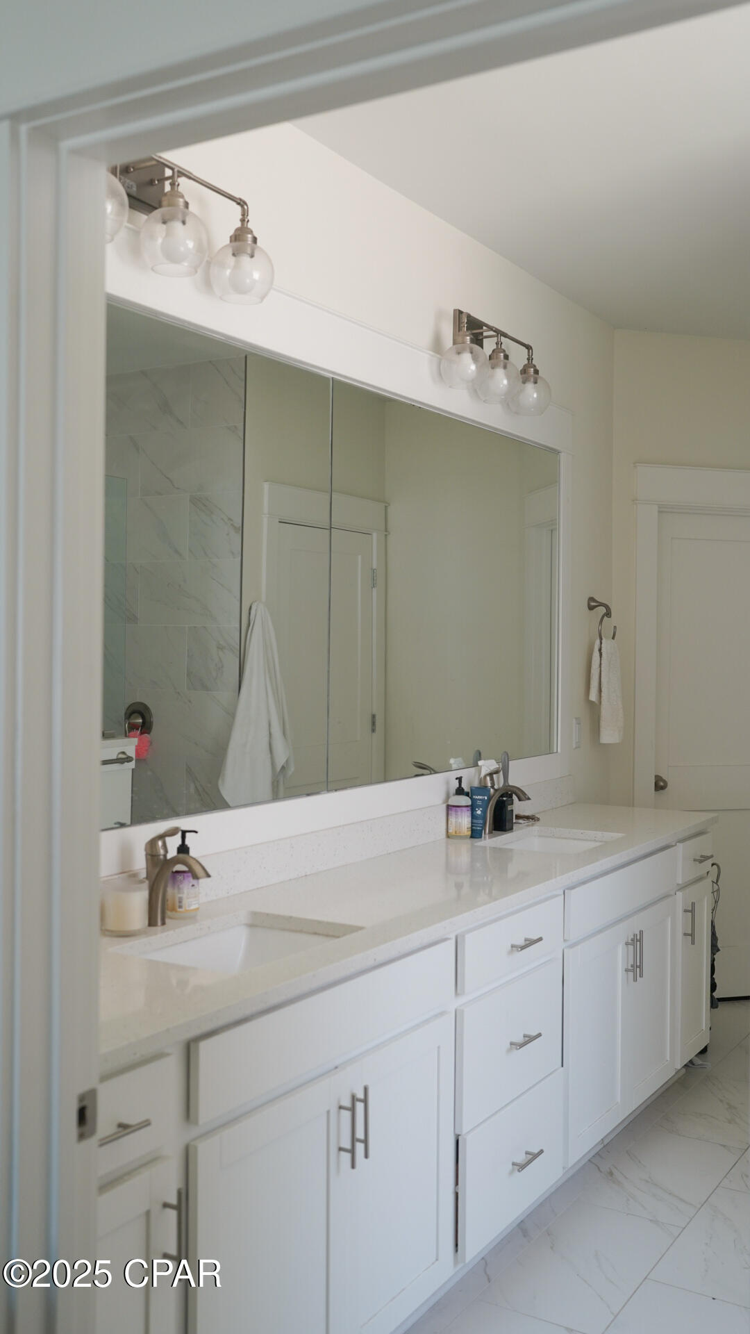 Image 11 For 418 Locksley Drive